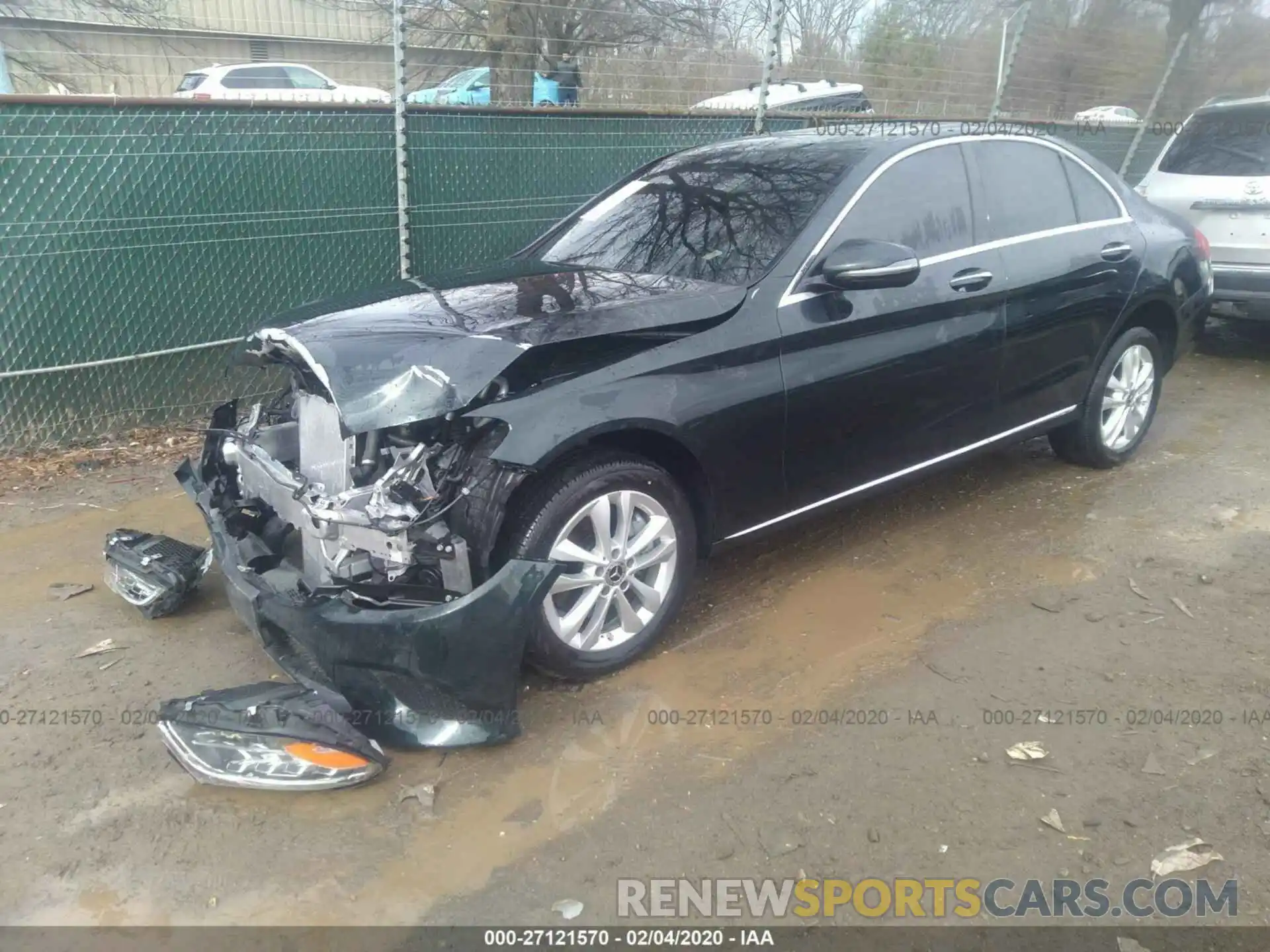 2 Photograph of a damaged car 55SWF8EB6KU287848 MERCEDES-BENZ C 2019