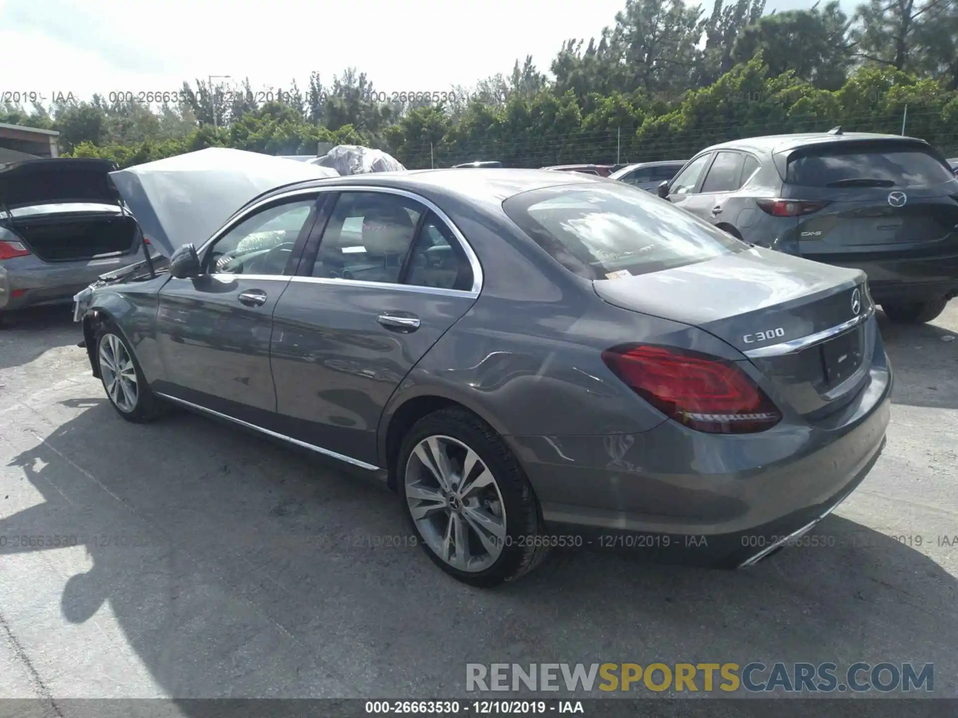 3 Photograph of a damaged car 55SWF8EB7KU297921 MERCEDES-BENZ C 2019