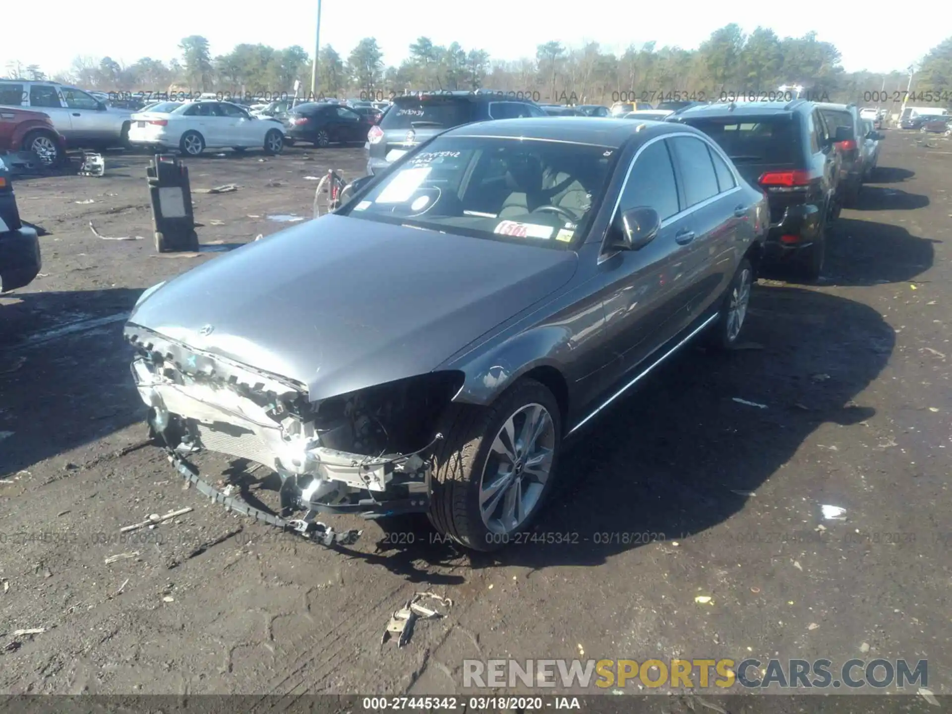 2 Photograph of a damaged car 55SWF8EB8KU297832 MERCEDES-BENZ C 2019