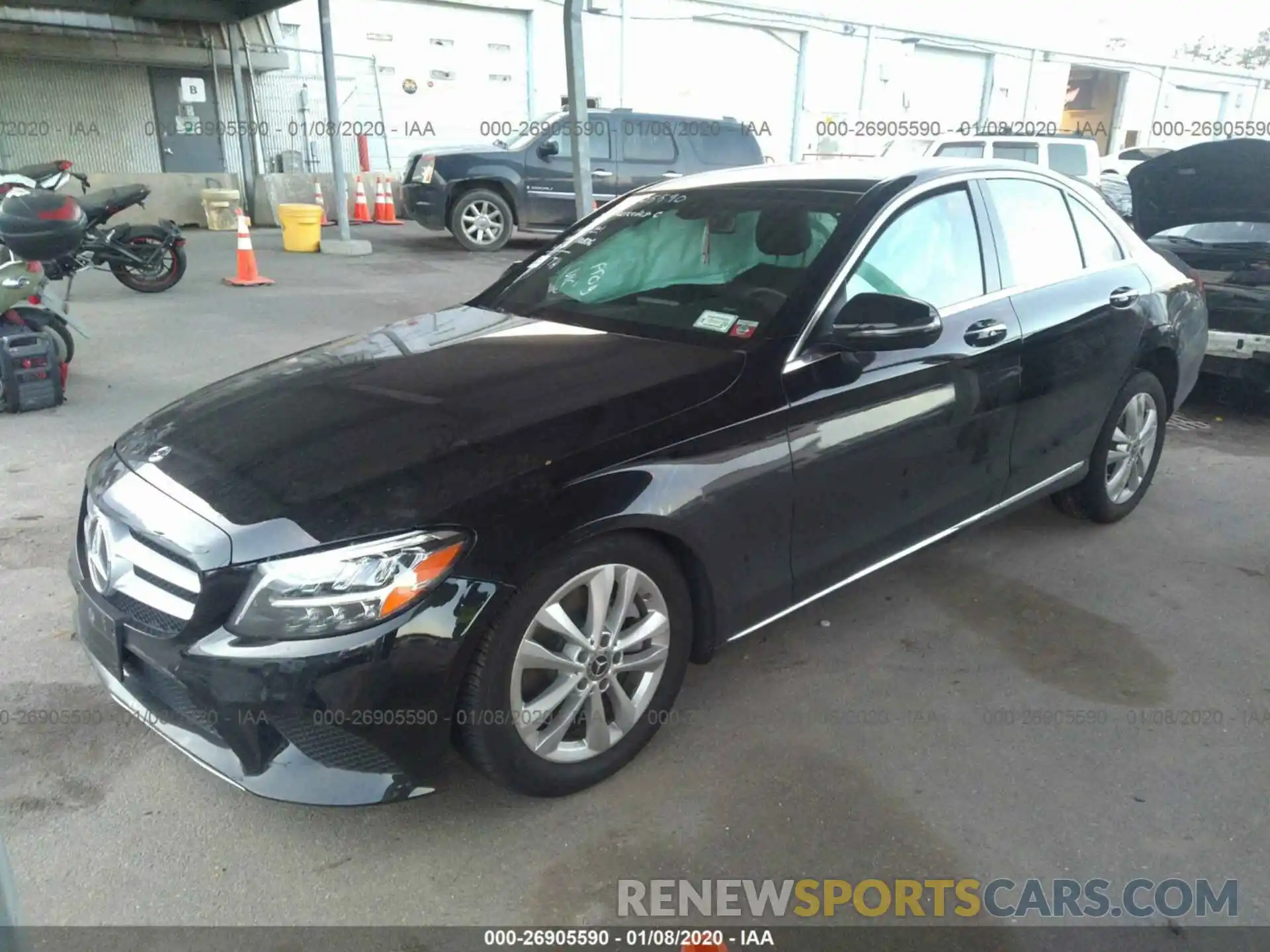 2 Photograph of a damaged car 55SWF8EB9KU290761 MERCEDES-BENZ C 2019