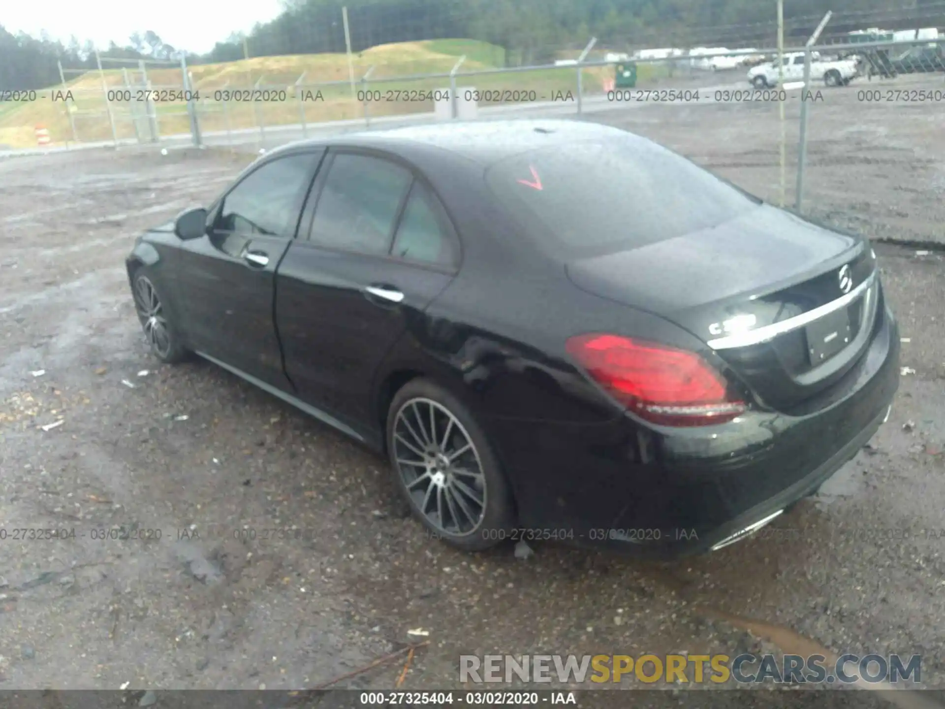 3 Photograph of a damaged car 55SWF8EB9KU293420 MERCEDES-BENZ C 2019