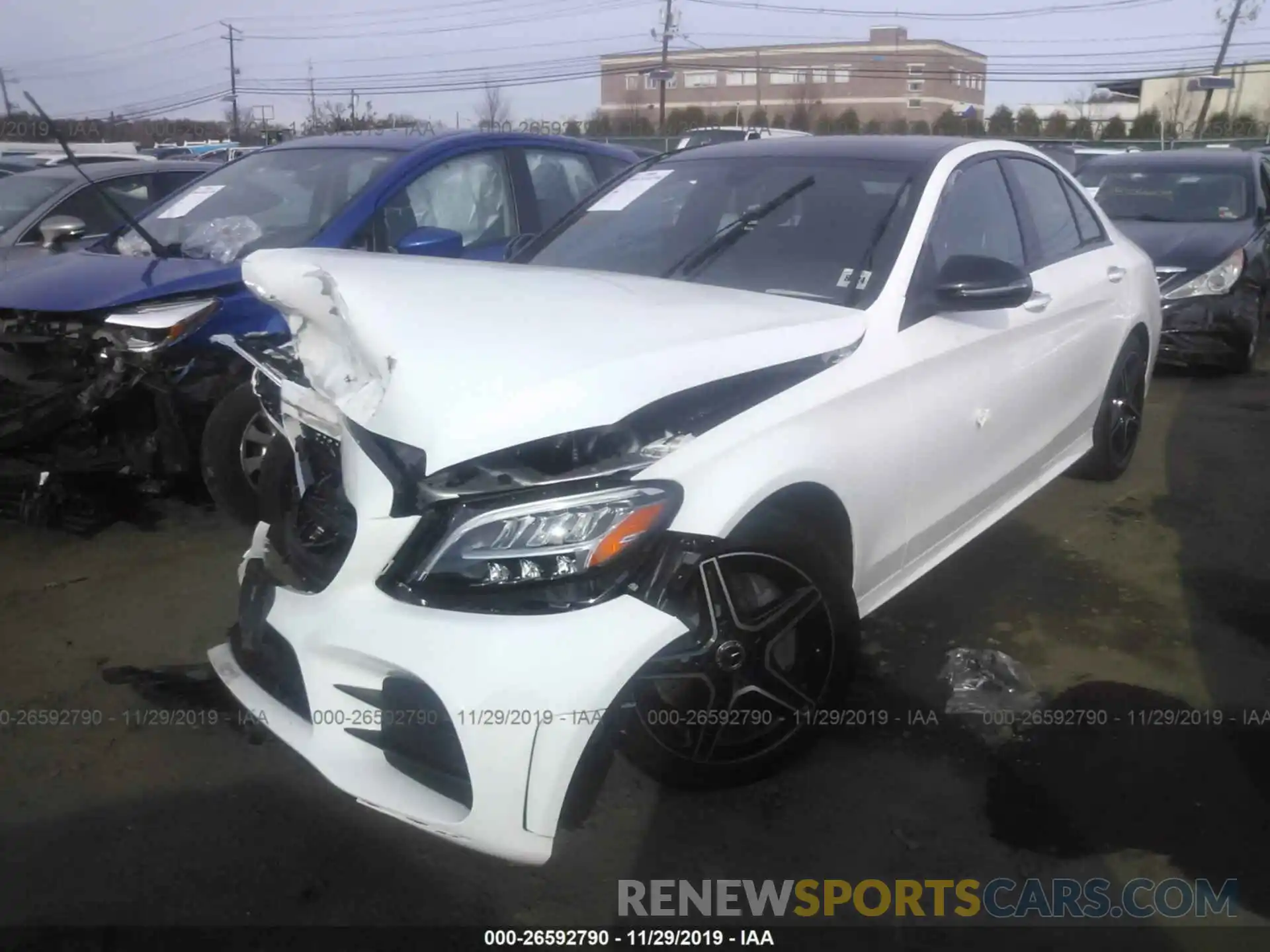 2 Photograph of a damaged car WDDWF8EB1KR518401 MERCEDES-BENZ C 2019