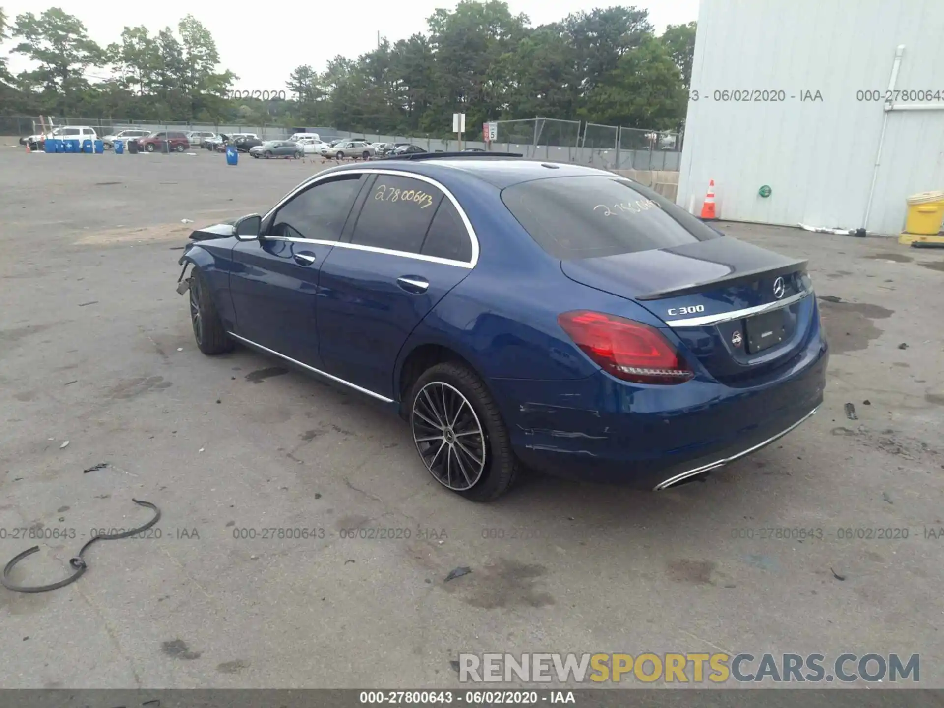 3 Photograph of a damaged car WDDWF8EB4KR512737 MERCEDES-BENZ C 2019