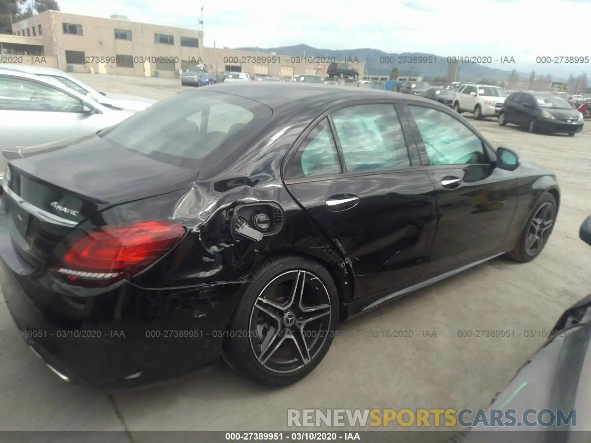 4 Photograph of a damaged car WDDWF8EBXKR514220 MERCEDES-BENZ C 2019