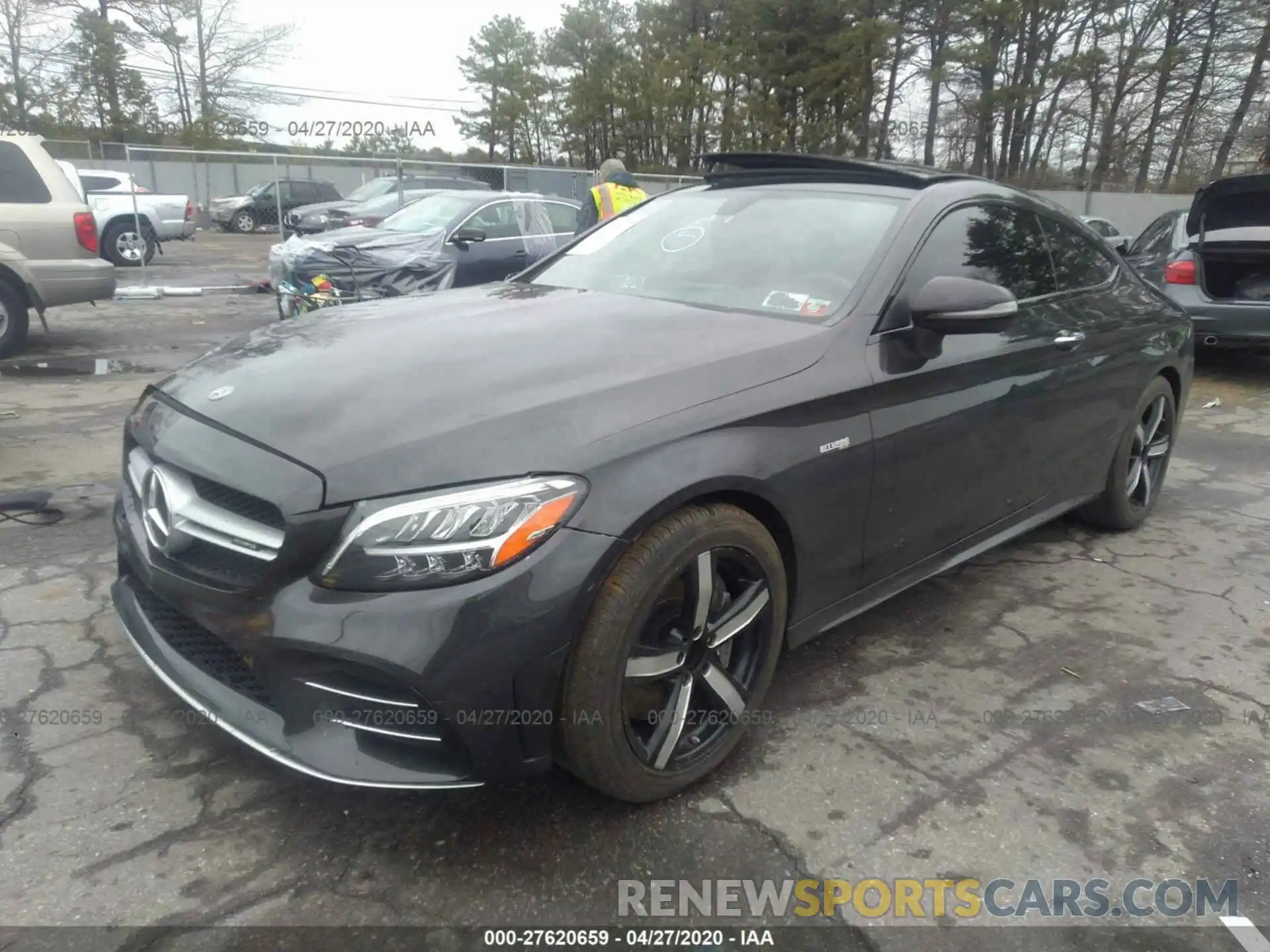 2 Photograph of a damaged car WDDWJ6EB1KF841612 MERCEDES-BENZ C 2019