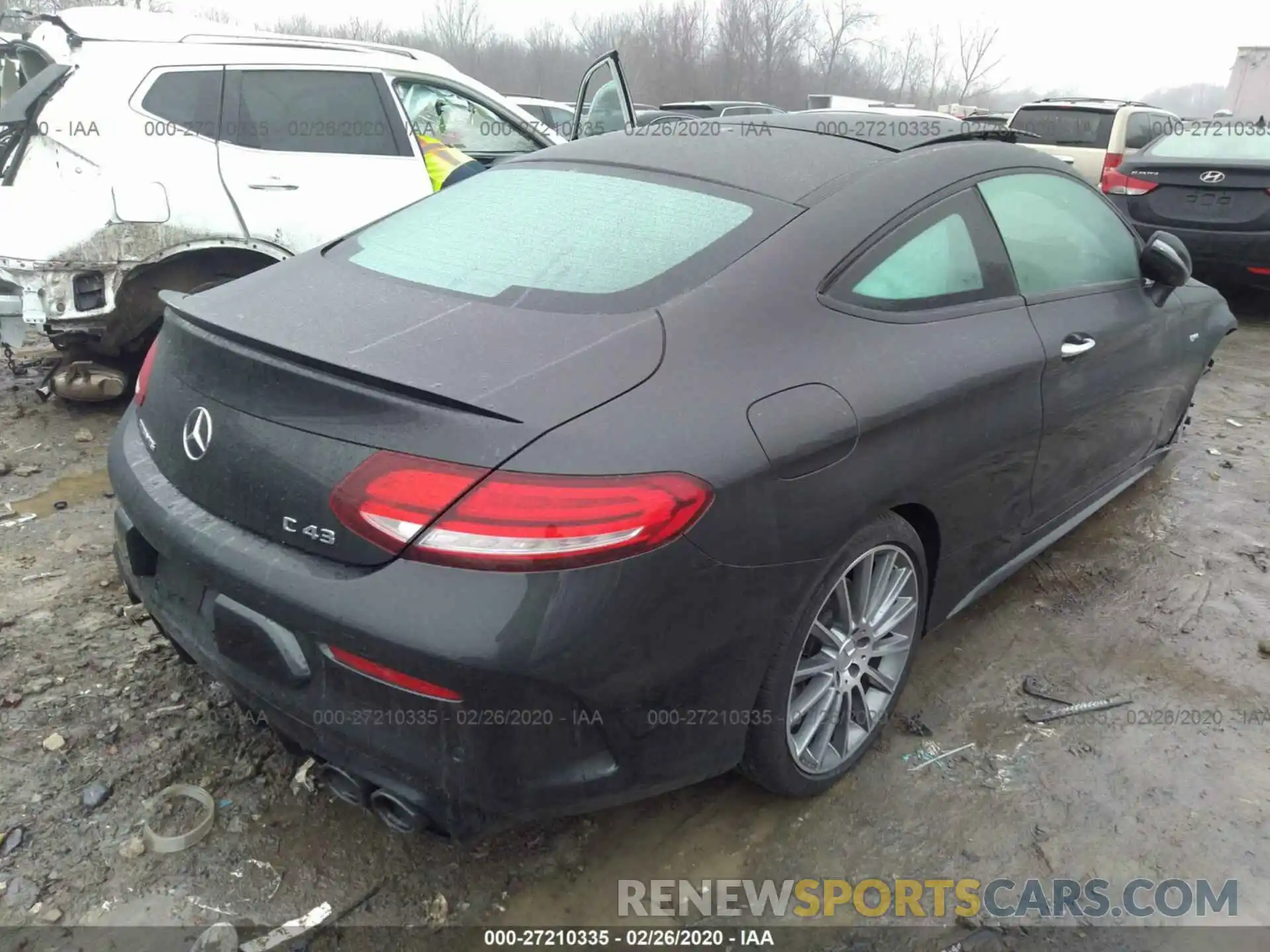 4 Photograph of a damaged car WDDWJ6EB2KF916236 MERCEDES-BENZ C 2019