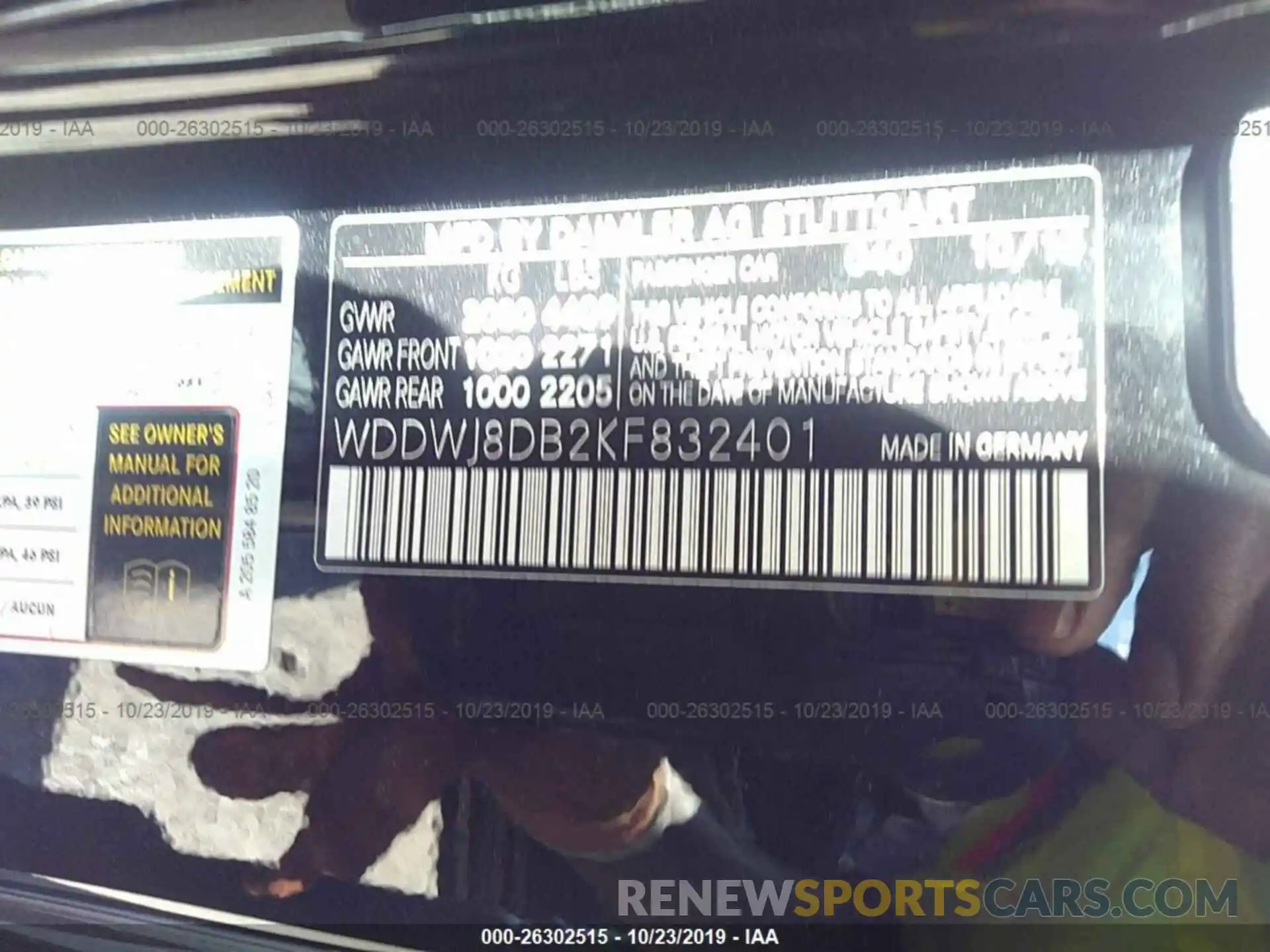 9 Photograph of a damaged car WDDWJ8DB2KF832401 MERCEDES-BENZ C 2019