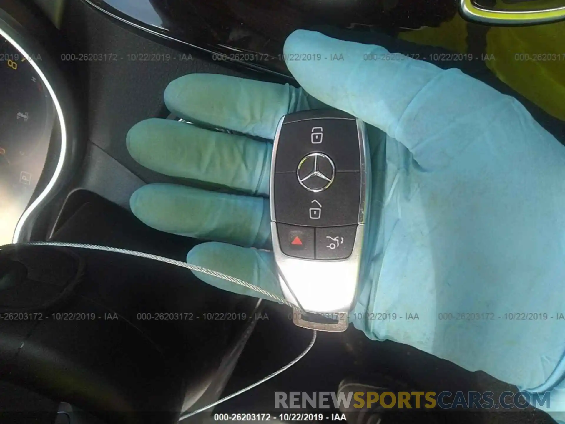 11 Photograph of a damaged car WDDWJ8DB7KF810278 MERCEDES-BENZ C 2019