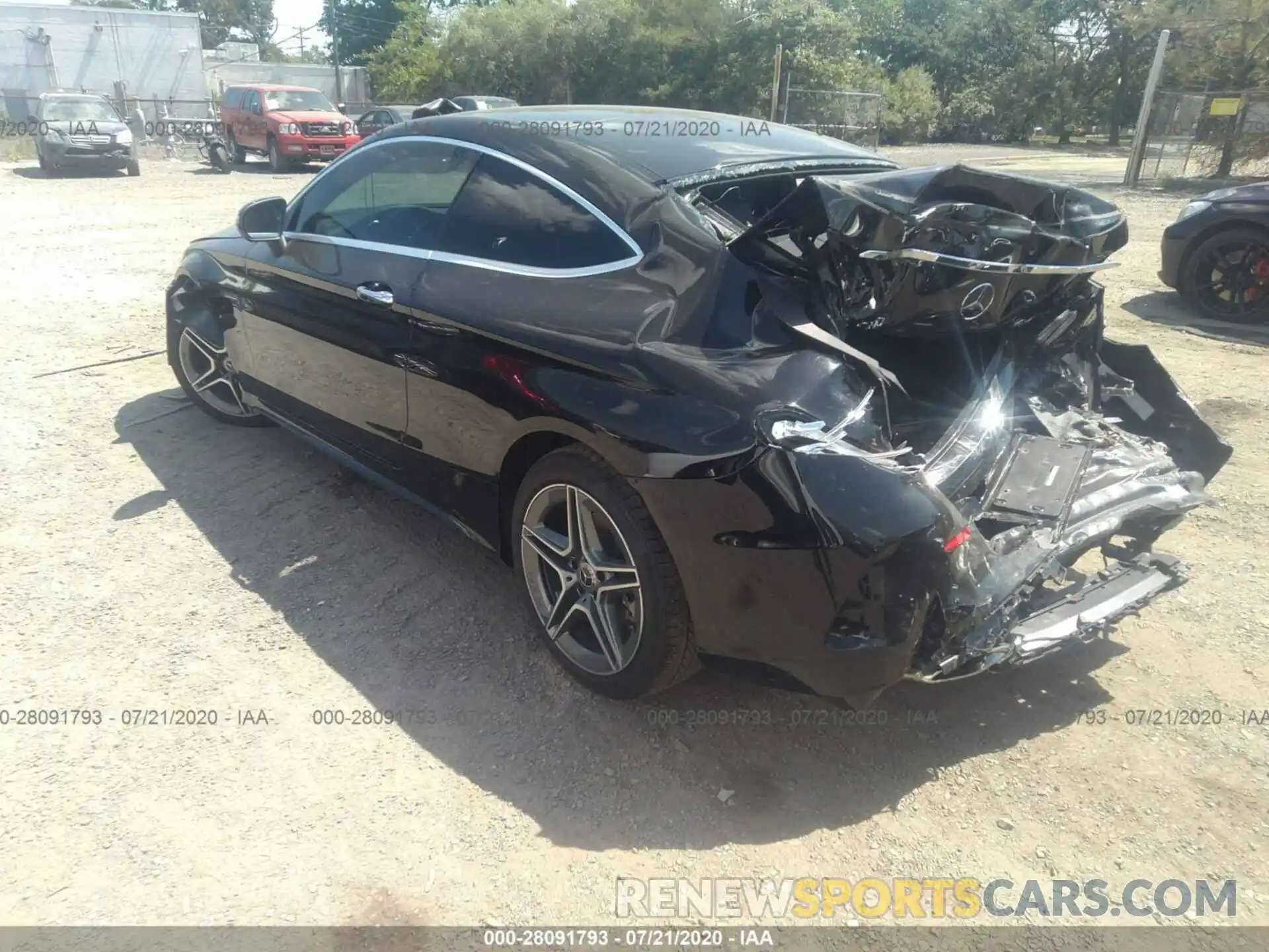 3 Photograph of a damaged car WDDWJ8EB0KF829981 MERCEDES-BENZ C 2019