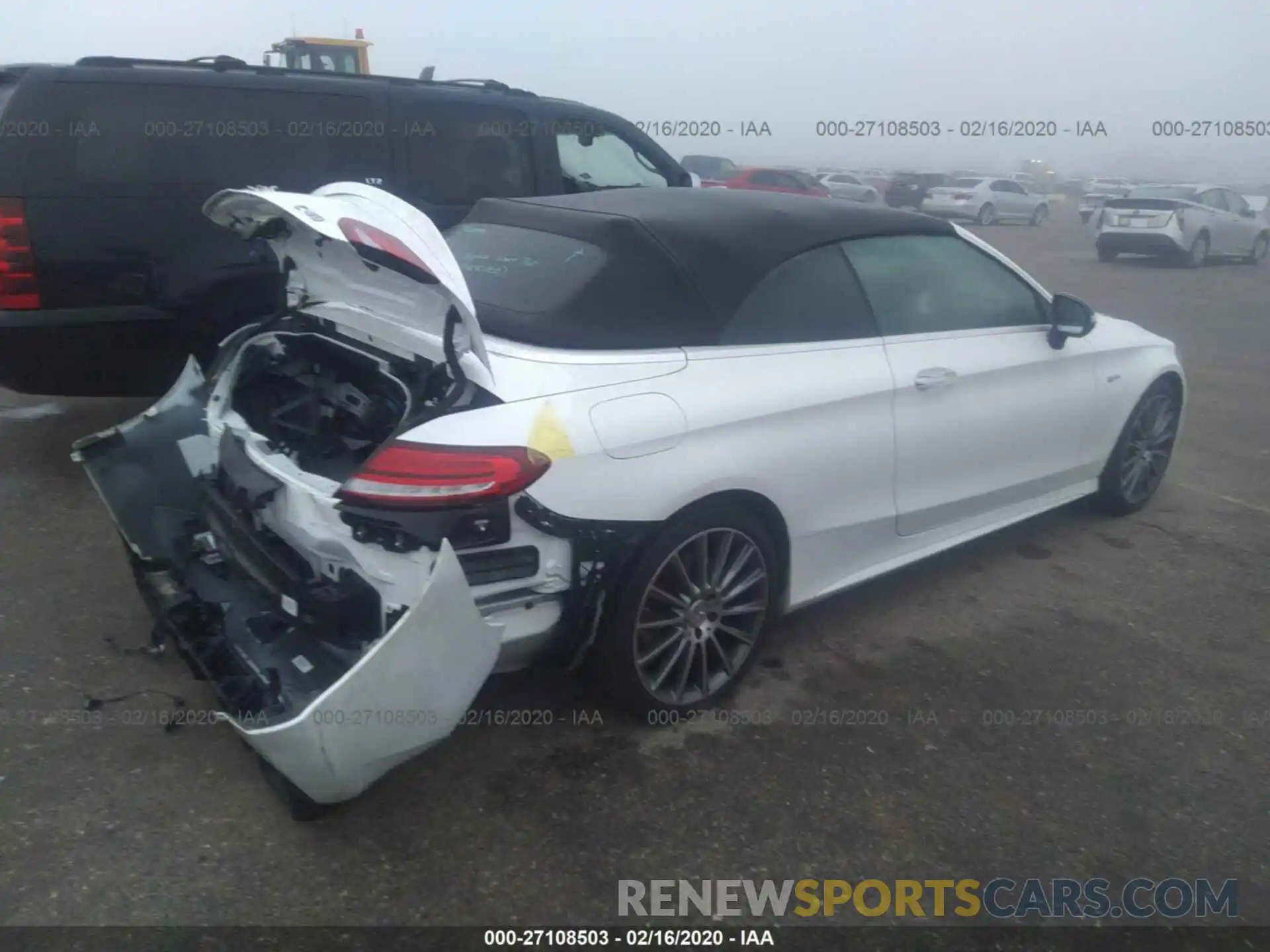 4 Photograph of a damaged car WDDWK6EB8KF807826 MERCEDES-BENZ C 2019