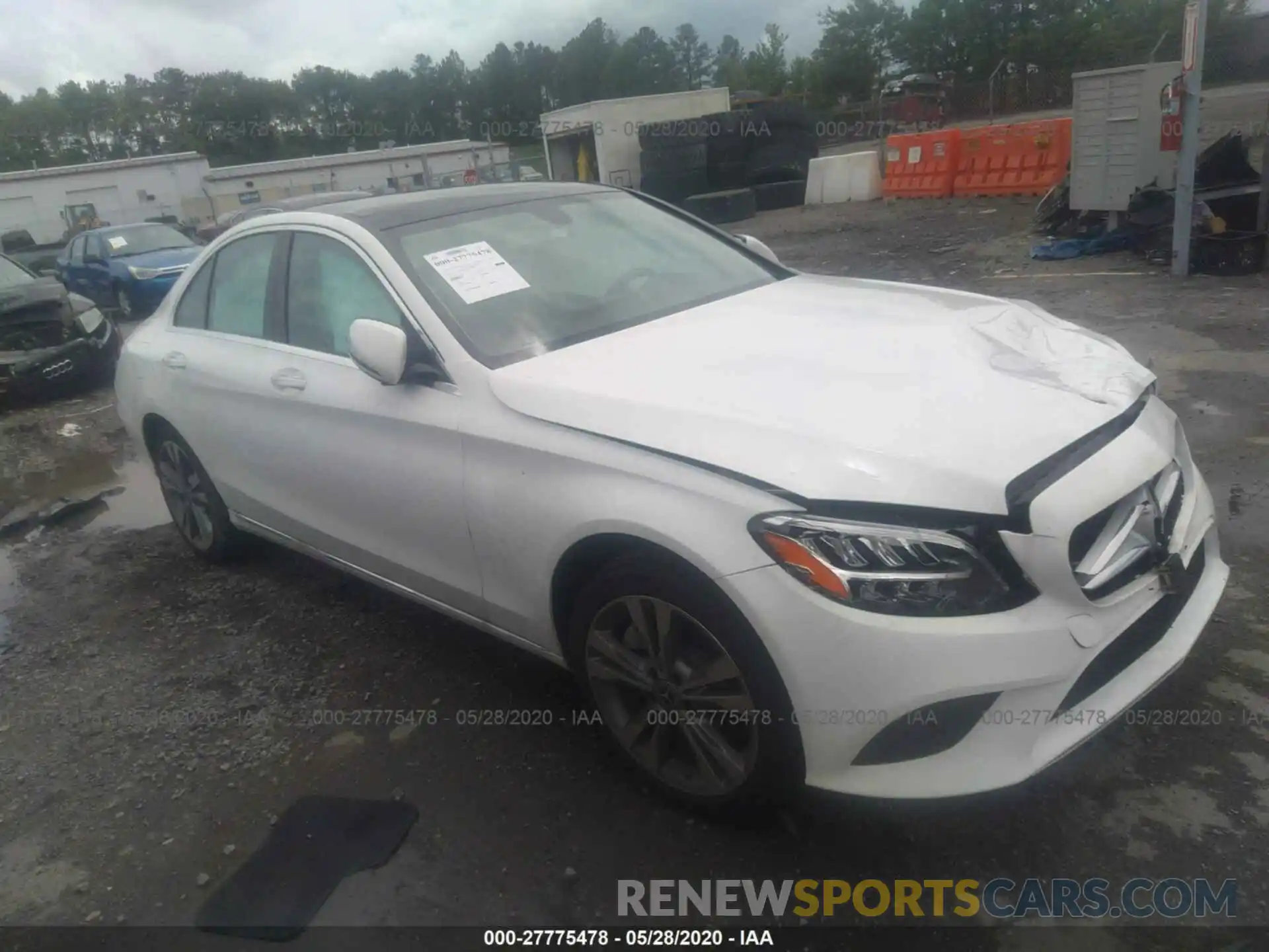 1 Photograph of a damaged car 55SWF8EB9LU326210 MERCEDES-BENZ C 2020