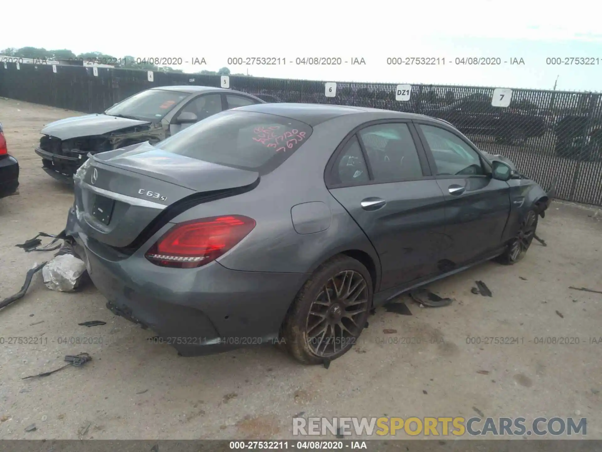 4 Photograph of a damaged car 55SWF8HB4LU329236 MERCEDES-BENZ C 2020