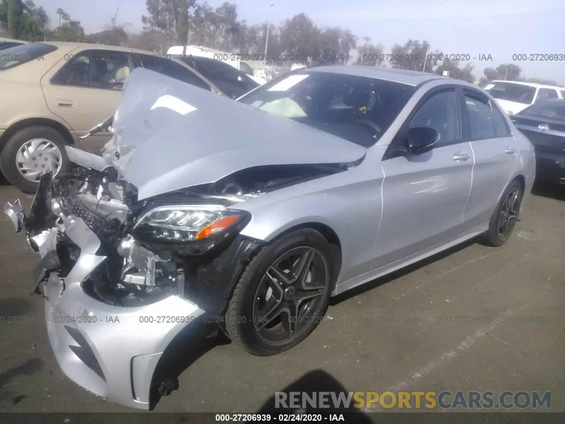 2 Photograph of a damaged car WDDWF8DB0LR550422 MERCEDES-BENZ C 2020