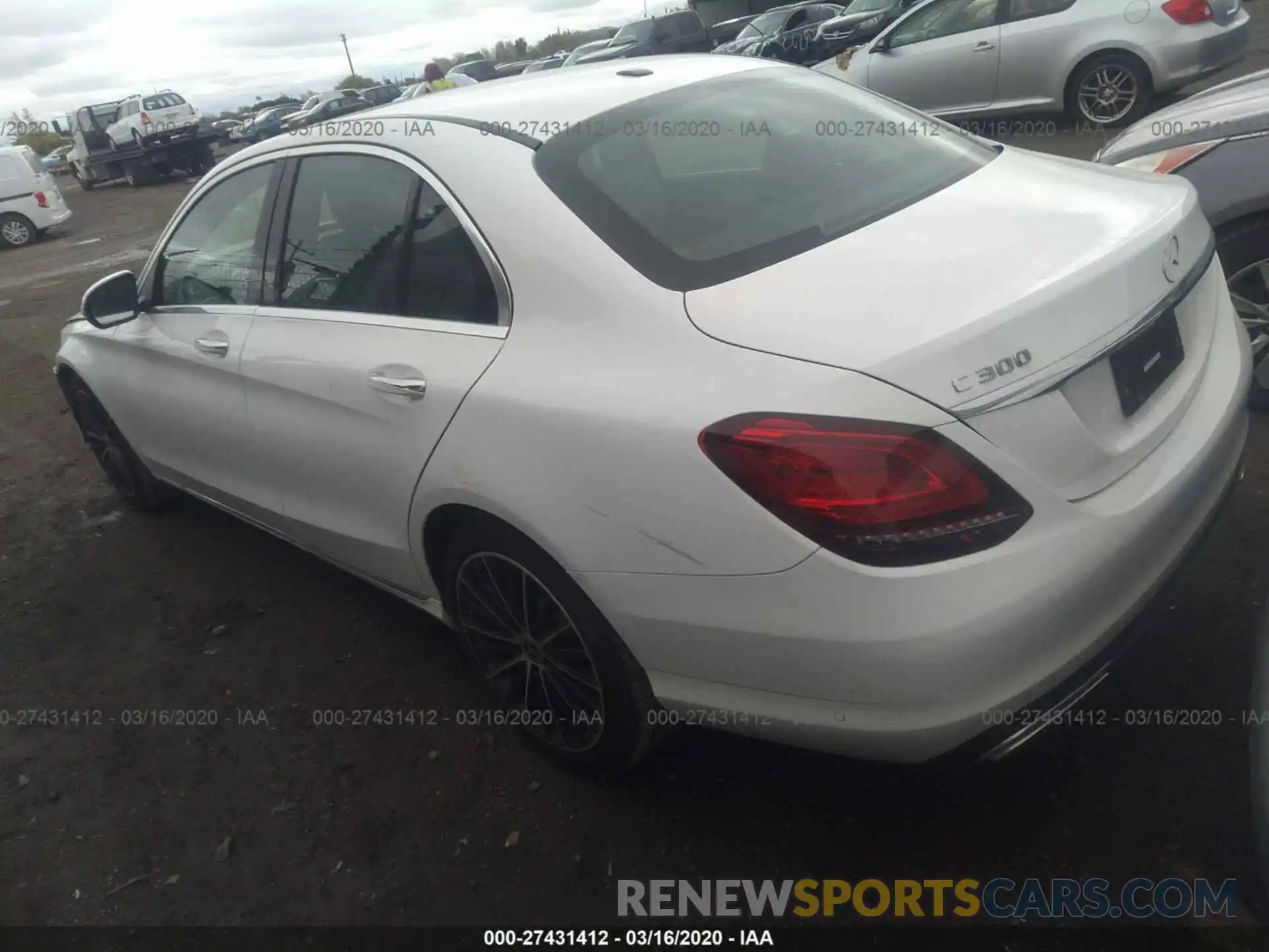 3 Photograph of a damaged car WDDWF8DB1LR525349 MERCEDES-BENZ C 2020