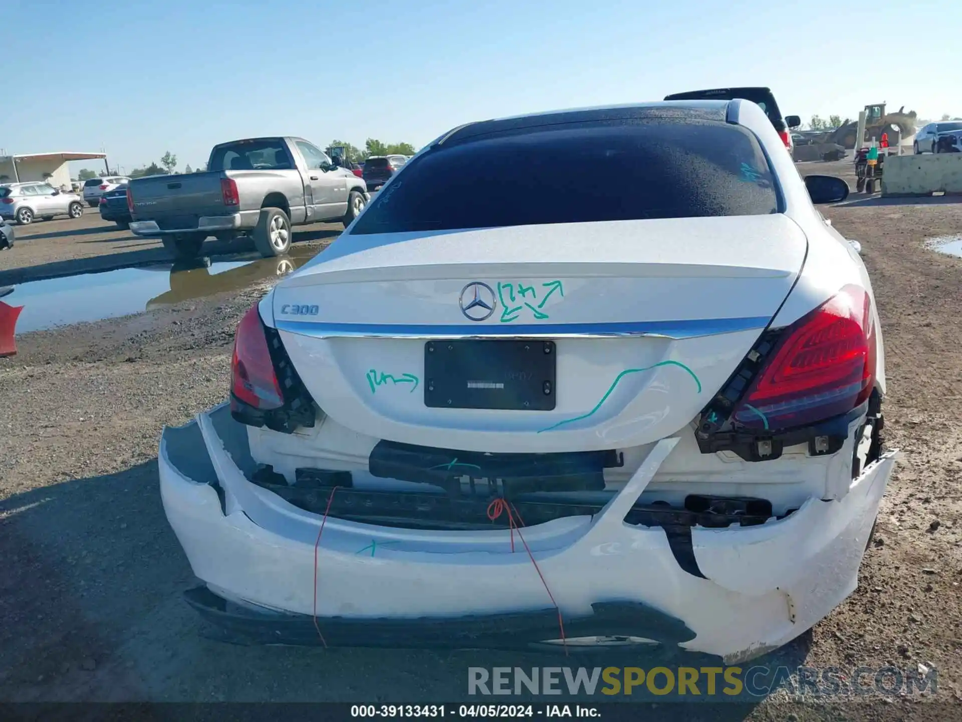 6 Photograph of a damaged car WDDWF8DB1LR527327 MERCEDES-BENZ C 2020