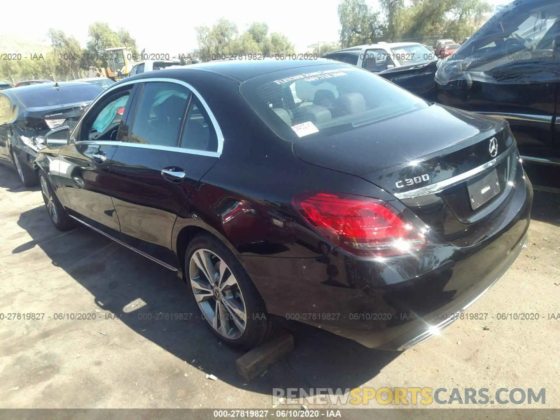 3 Photograph of a damaged car WDDWF8DB7LR542625 MERCEDES-BENZ C 2020