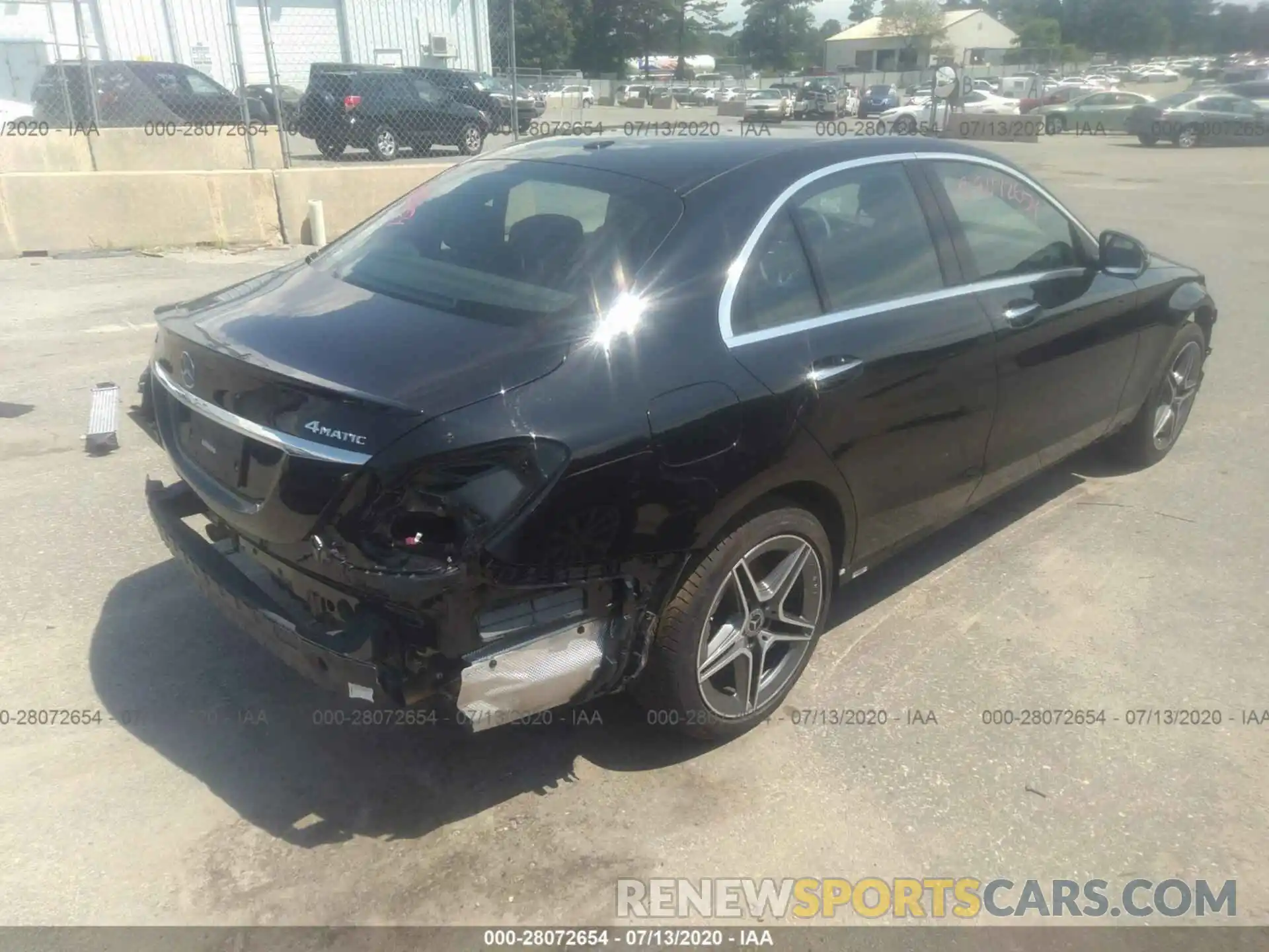 4 Photograph of a damaged car WDDWF8EB4LR535758 MERCEDES-BENZ C 2020