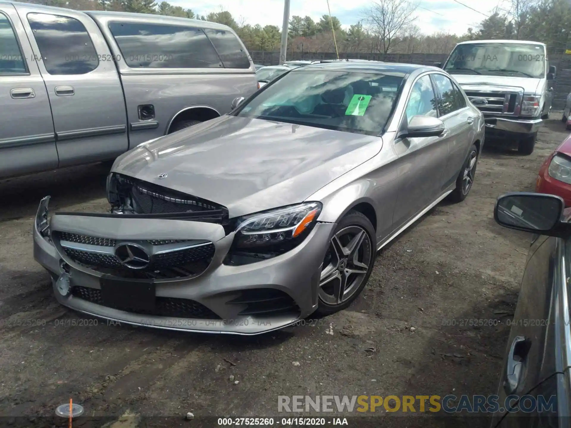 2 Photograph of a damaged car WDDWF8EB5LR538880 MERCEDES-BENZ C 2020