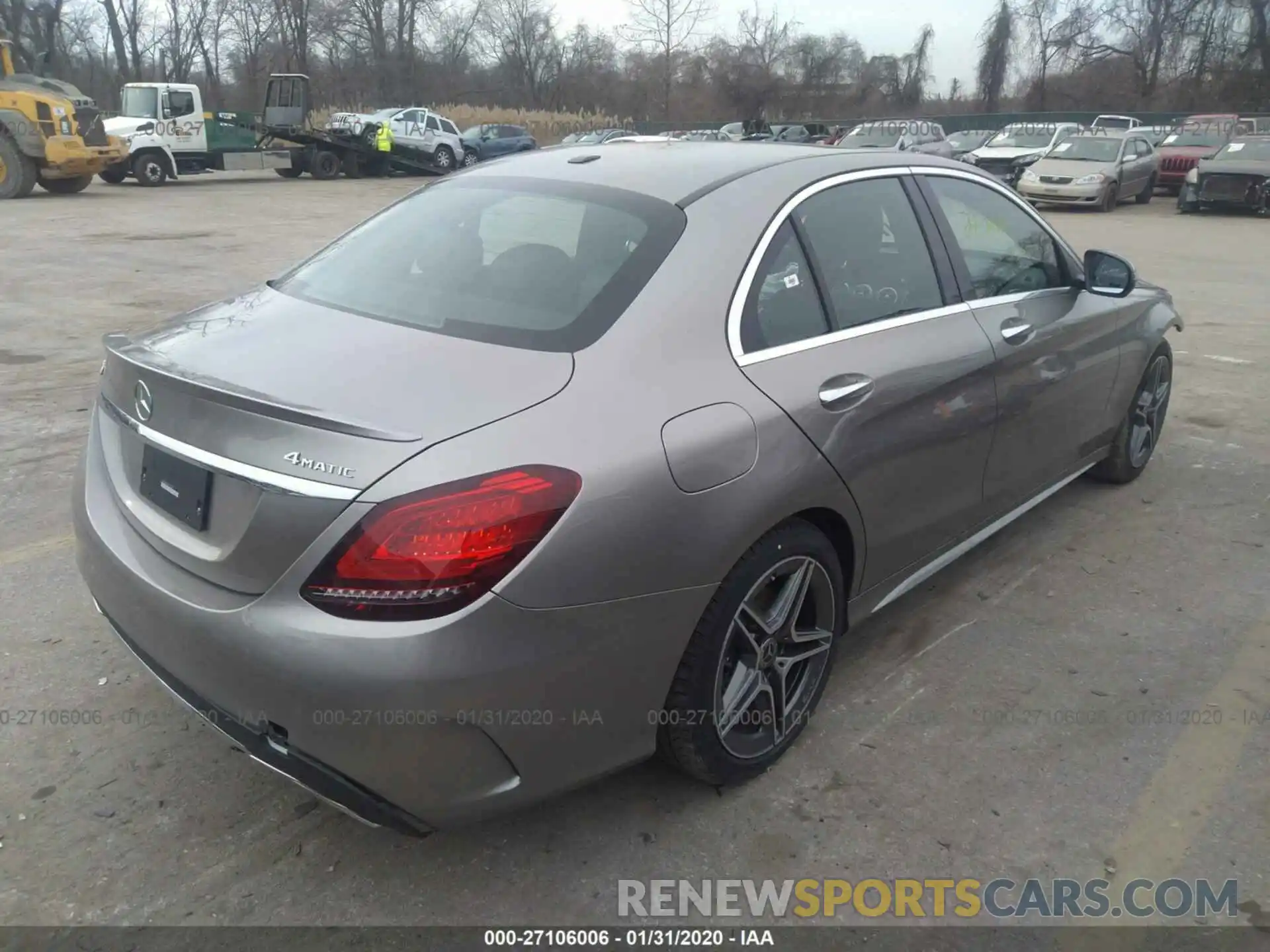 4 Photograph of a damaged car WDDWF8EB6LR527404 MERCEDES-BENZ C 2020