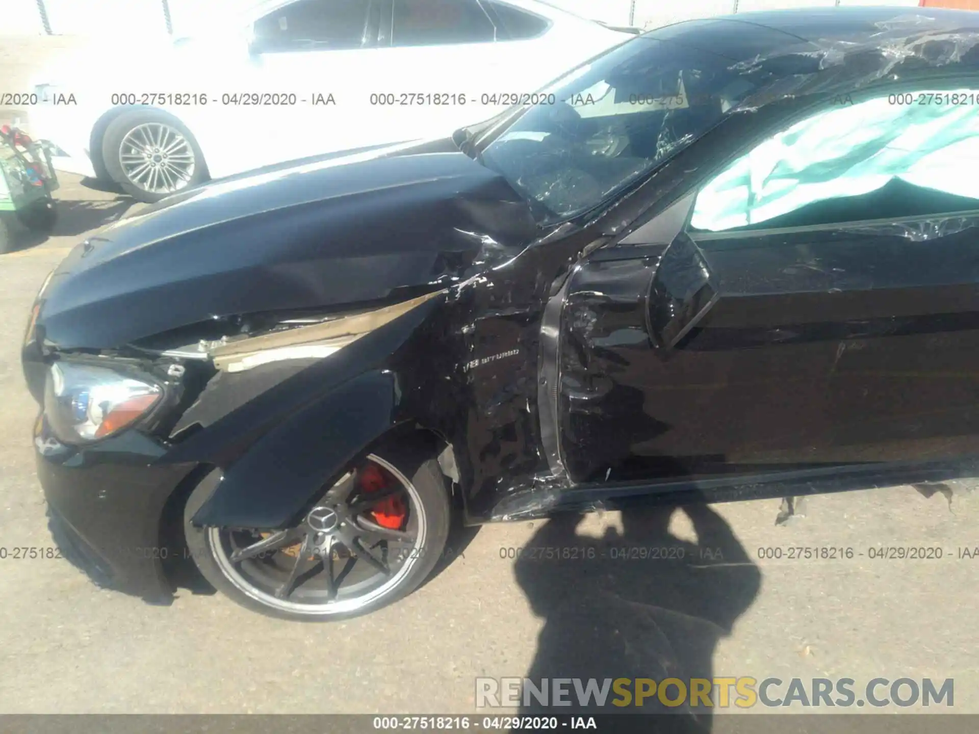 6 Photograph of a damaged car WDDWJ8HB9LF938033 MERCEDES-BENZ C 2020