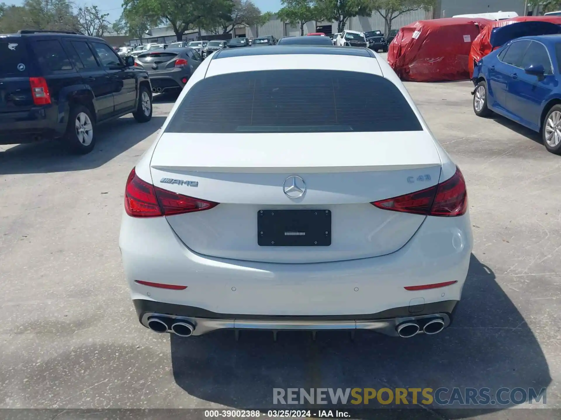 16 Photograph of a damaged car W1KAF8HB2PR103374 MERCEDES-BENZ C 2023