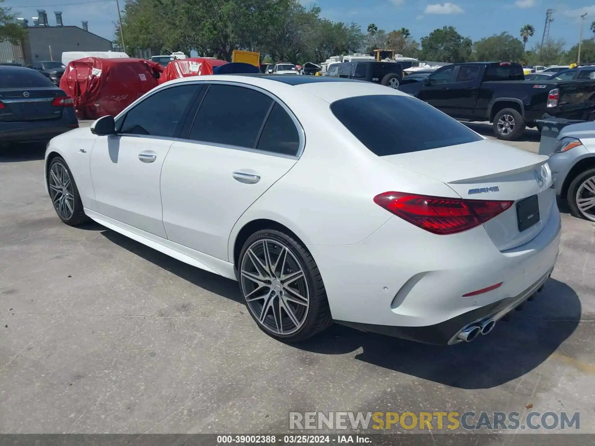 3 Photograph of a damaged car W1KAF8HB2PR103374 MERCEDES-BENZ C 2023