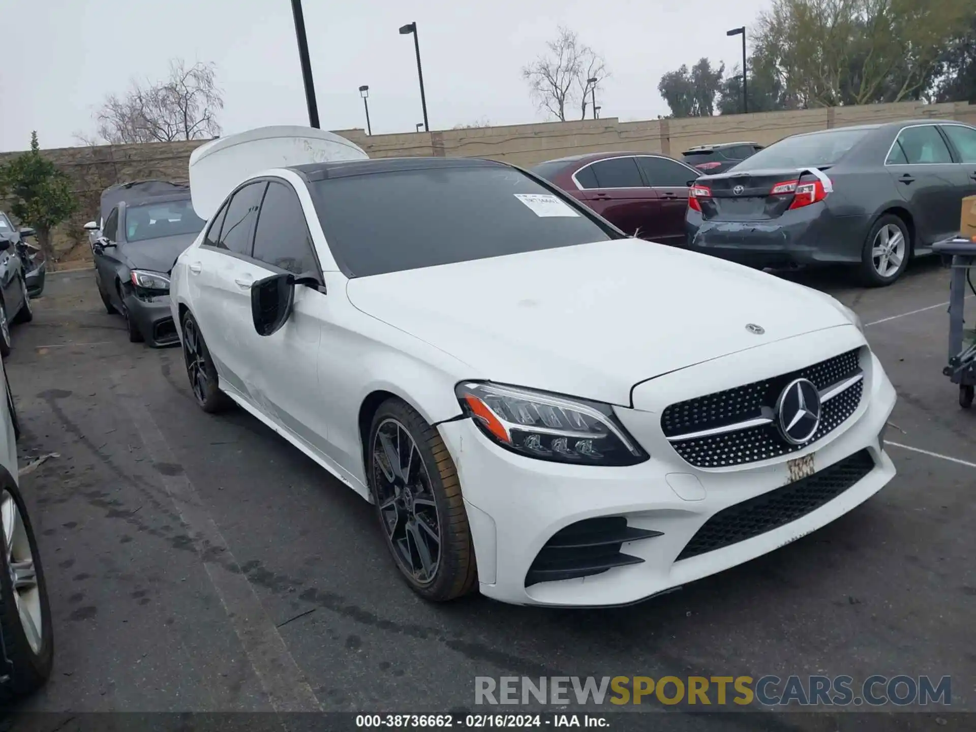 1 Photograph of a damaged car 55SWF8DB5KU295800 MERCEDES-BENZ C 300 2019