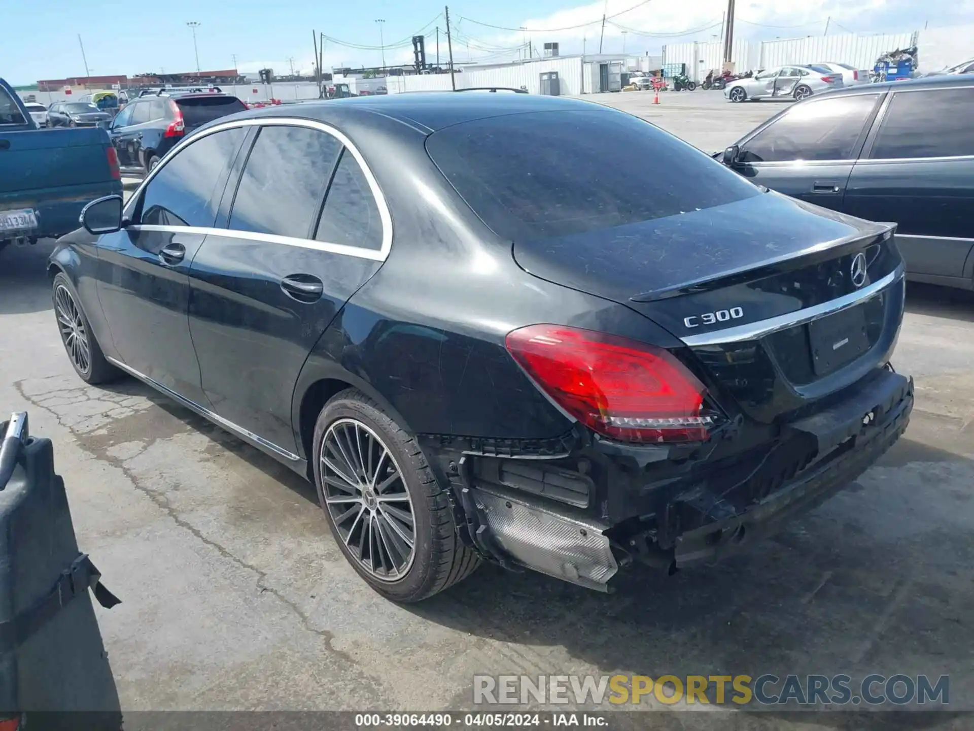 3 Photograph of a damaged car 55SWF8DB6KU297457 MERCEDES-BENZ C 300 2019