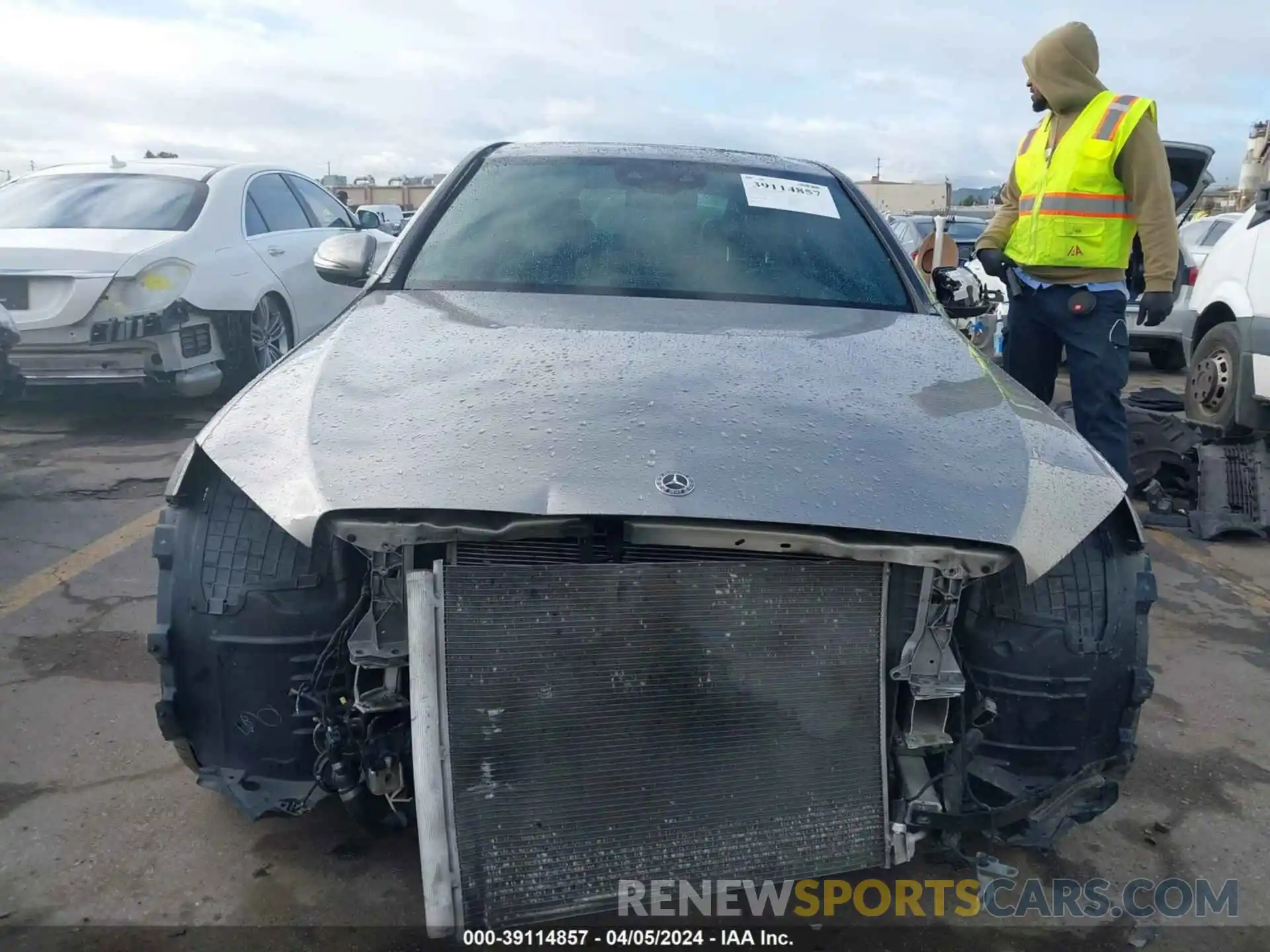 13 Photograph of a damaged car 55SWF8DB7KU277251 MERCEDES-BENZ C 300 2019