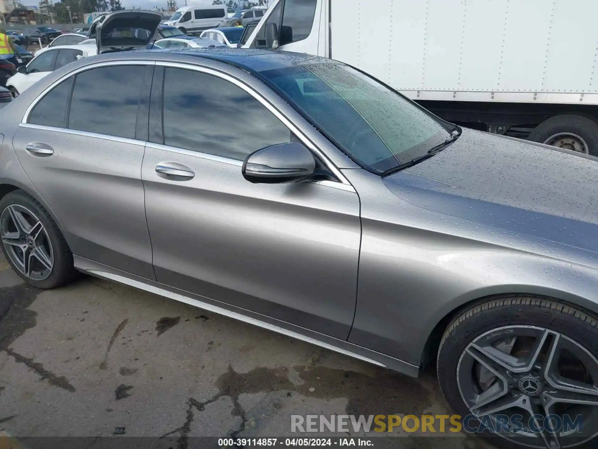 14 Photograph of a damaged car 55SWF8DB7KU277251 MERCEDES-BENZ C 300 2019