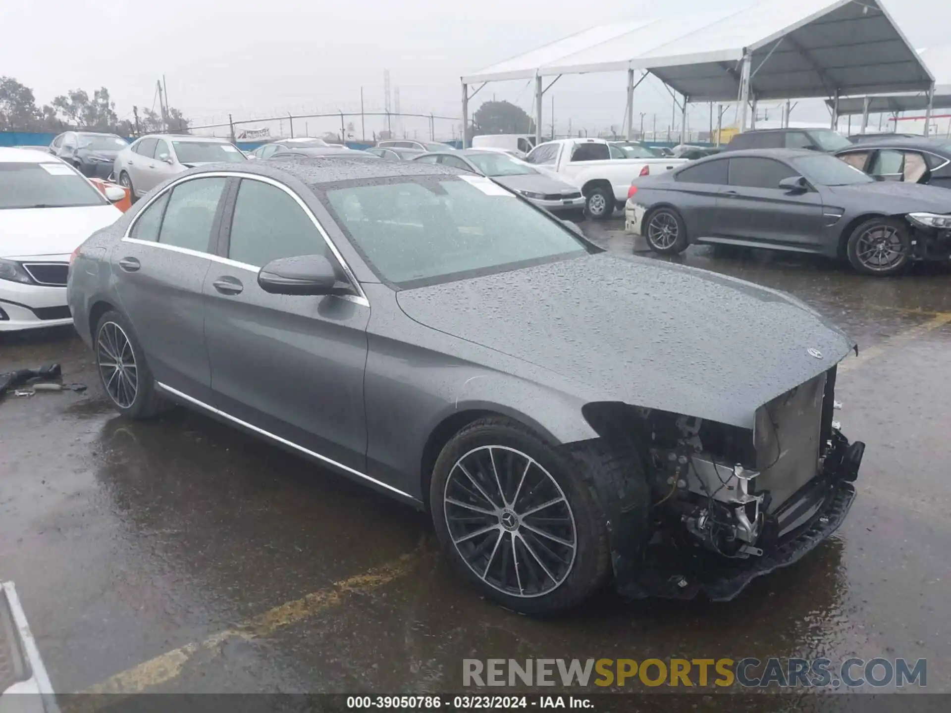 1 Photograph of a damaged car 55SWF8DB8KU297914 MERCEDES-BENZ C 300 2019