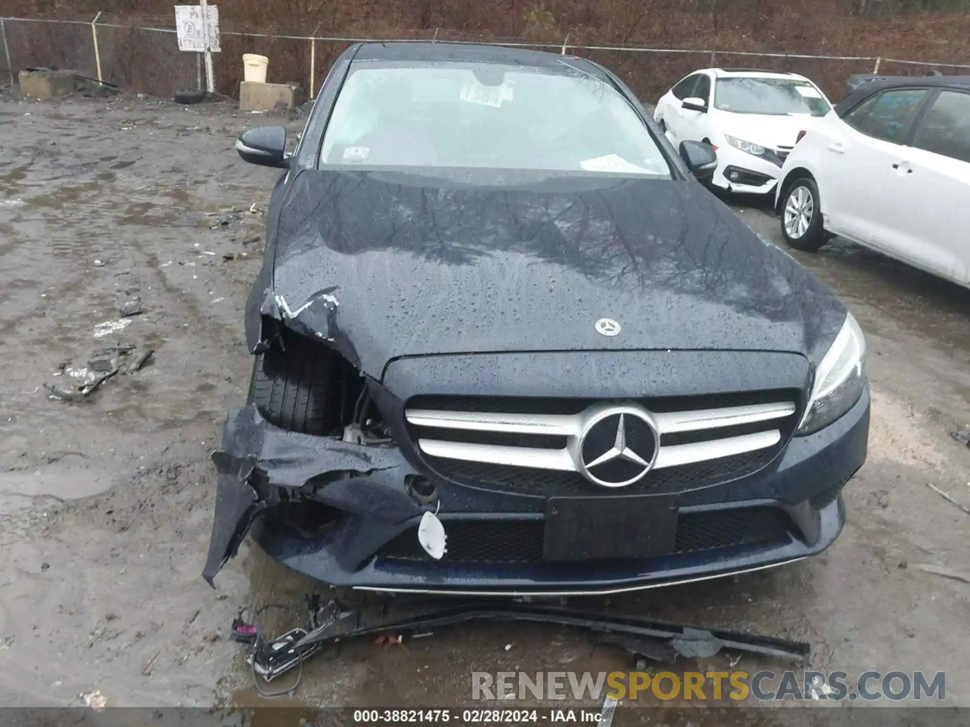 12 Photograph of a damaged car 55SWF8EBXKU293829 MERCEDES-BENZ C 300 2019