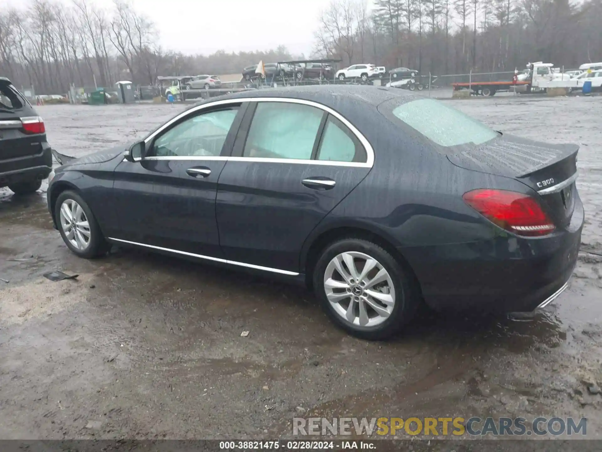 14 Photograph of a damaged car 55SWF8EBXKU293829 MERCEDES-BENZ C 300 2019