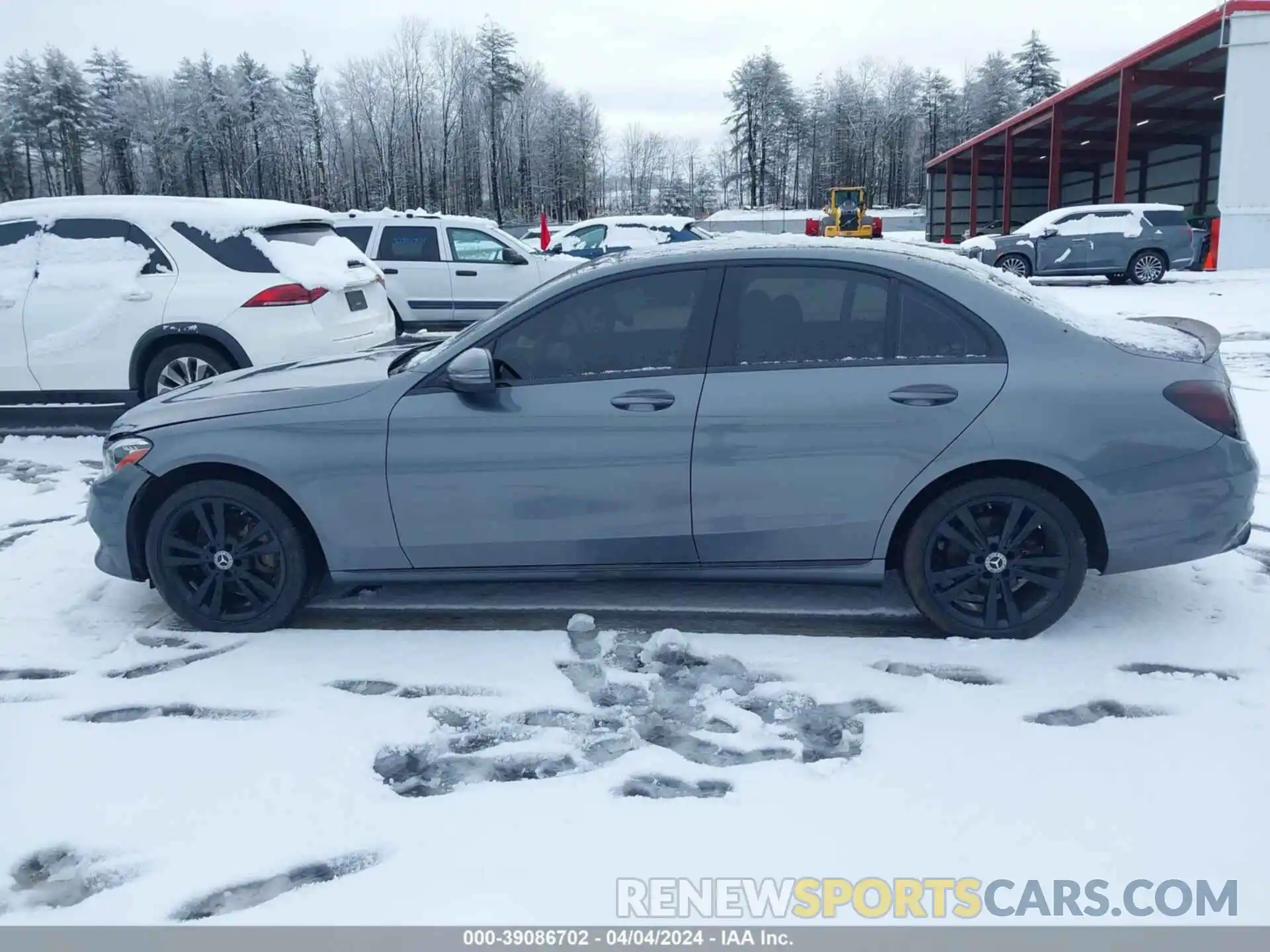 14 Photograph of a damaged car WDDWF8EB5KR479537 MERCEDES-BENZ C 300 2019