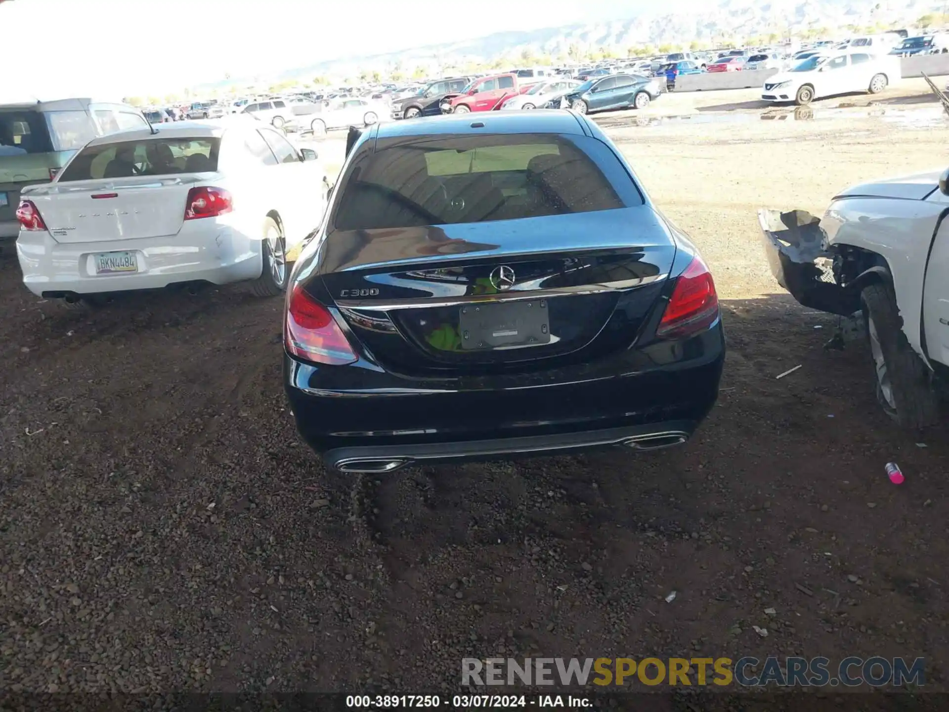 16 Photograph of a damaged car 55SWF8DB0LU325304 MERCEDES-BENZ C 300 2020