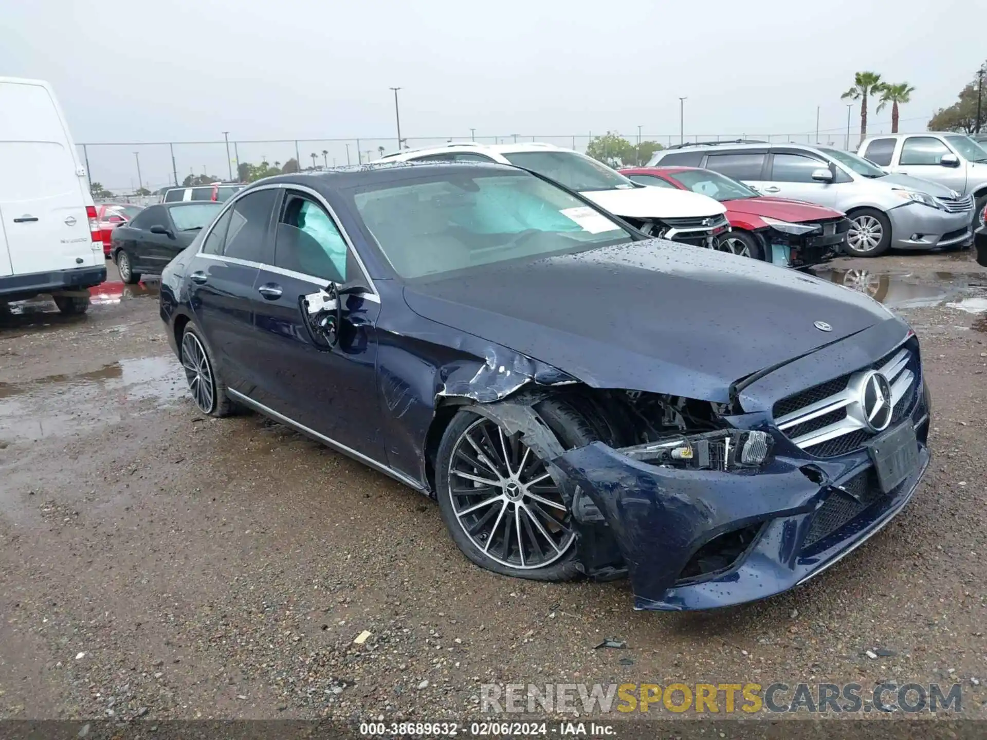 1 Photograph of a damaged car W1KWF8DB1MR610449 MERCEDES-BENZ C 300 2021