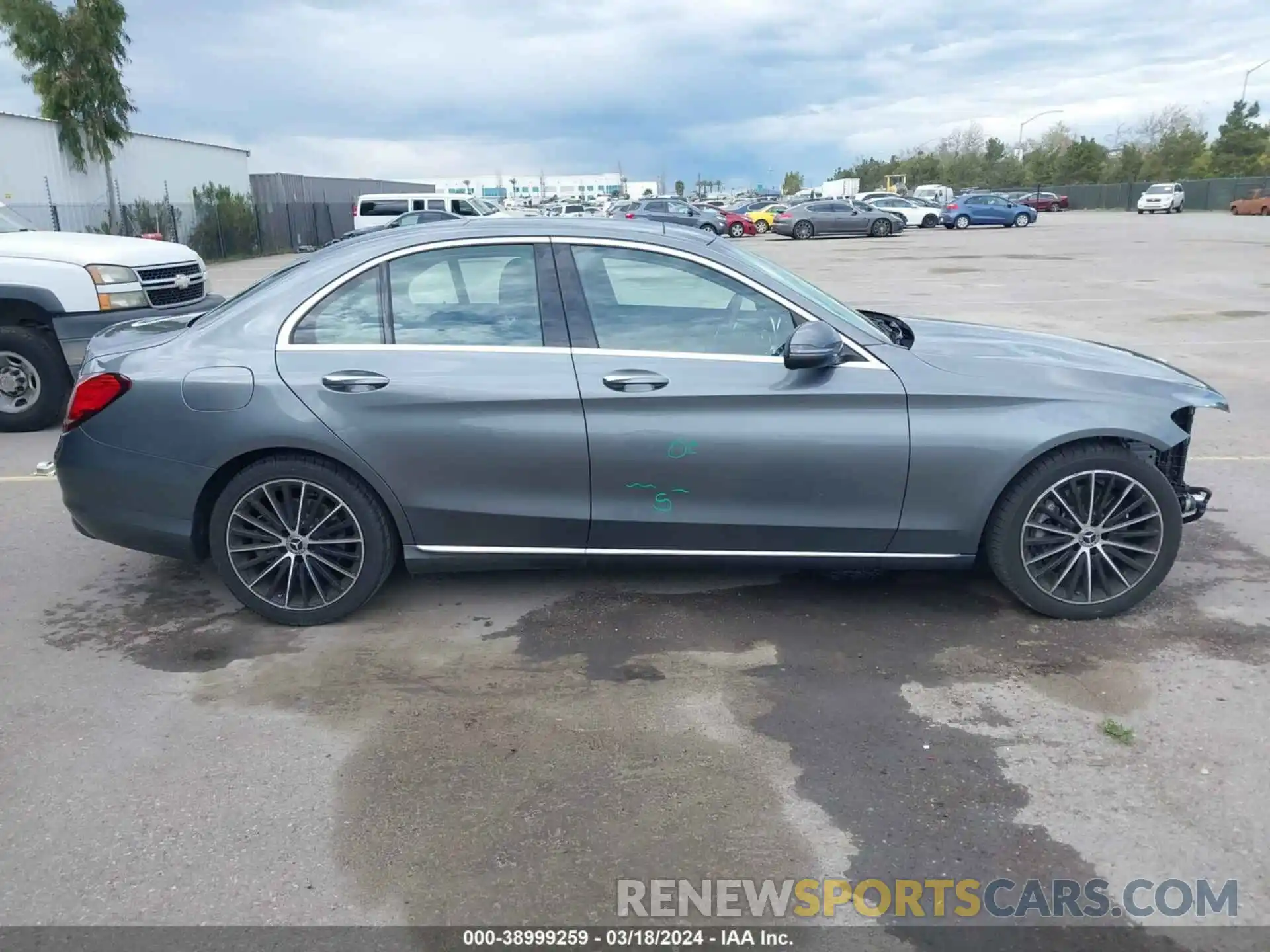 14 Photograph of a damaged car W1KWF8DB9MR647328 MERCEDES-BENZ C 300 2021