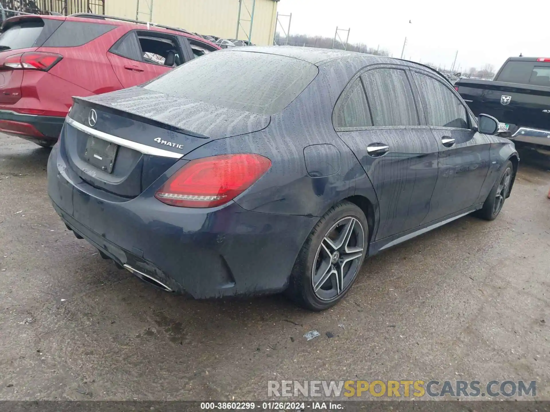 4 Photograph of a damaged car W1KWF8EB6MR647124 MERCEDES-BENZ C 300 2021