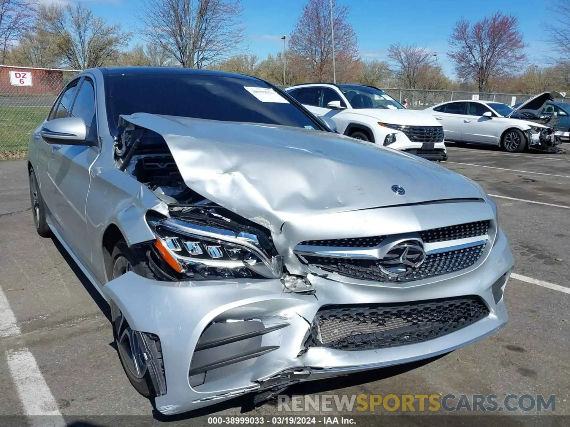 1 Photograph of a damaged car W1KWF8EB9MR622640 MERCEDES-BENZ C 300 2021