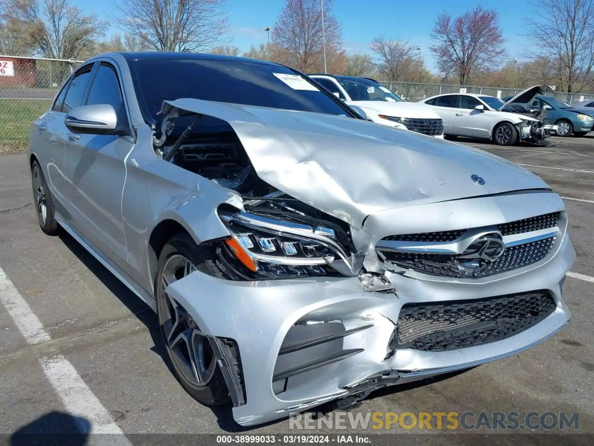 6 Photograph of a damaged car W1KWF8EB9MR622640 MERCEDES-BENZ C 300 2021