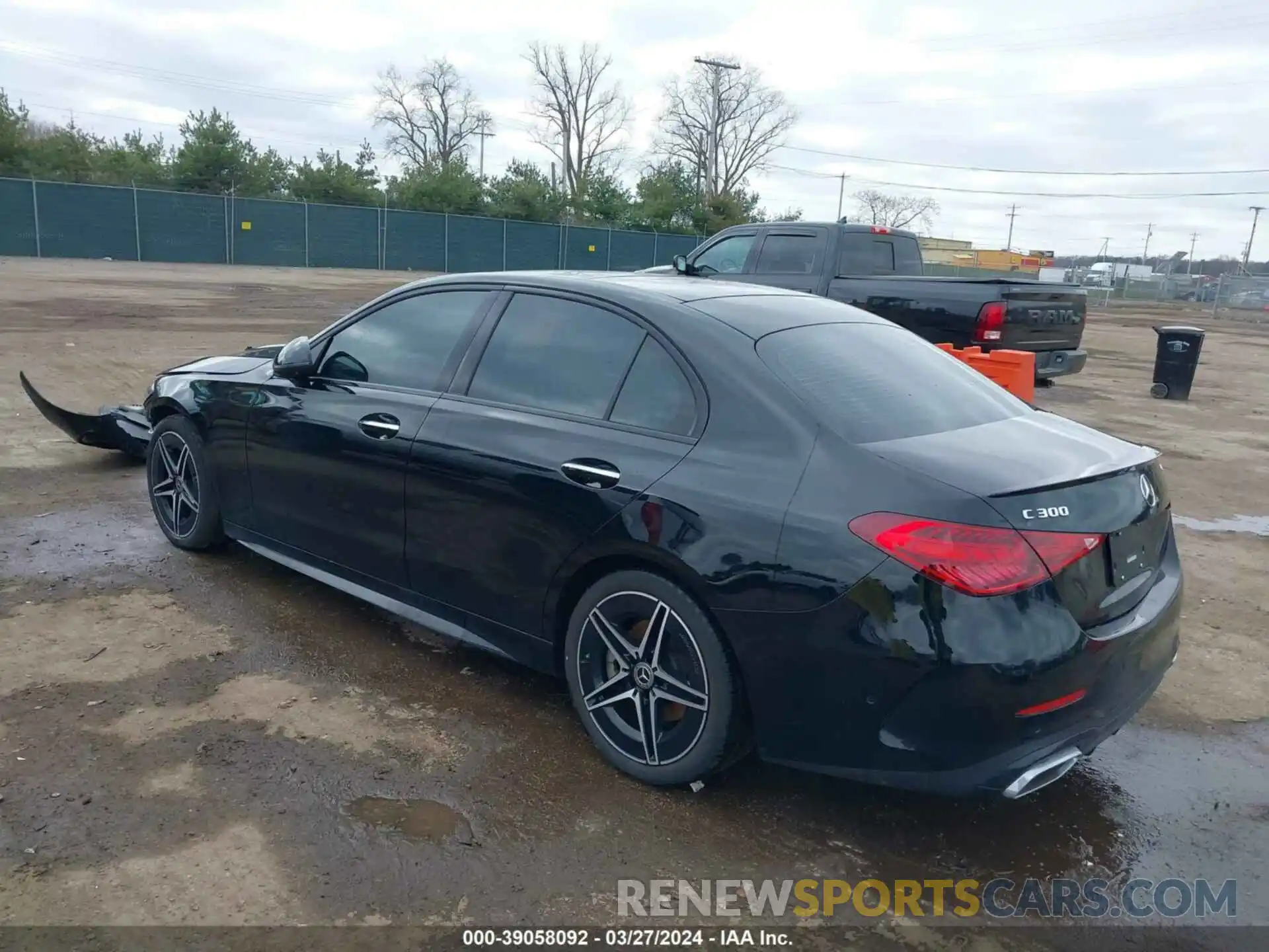 3 Photograph of a damaged car W1KAF4HB1NR056196 MERCEDES-BENZ C 300 2022