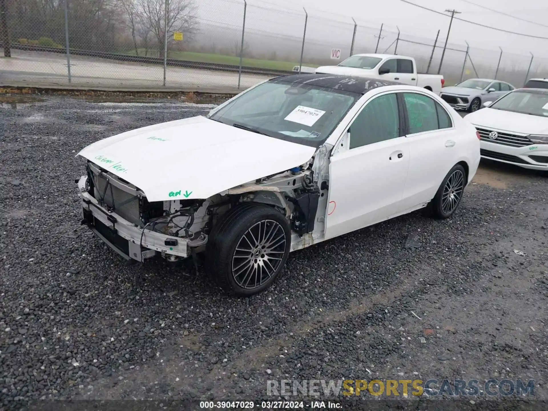 2 Photograph of a damaged car W1KAF4HB5NR038820 MERCEDES-BENZ C 300 2022