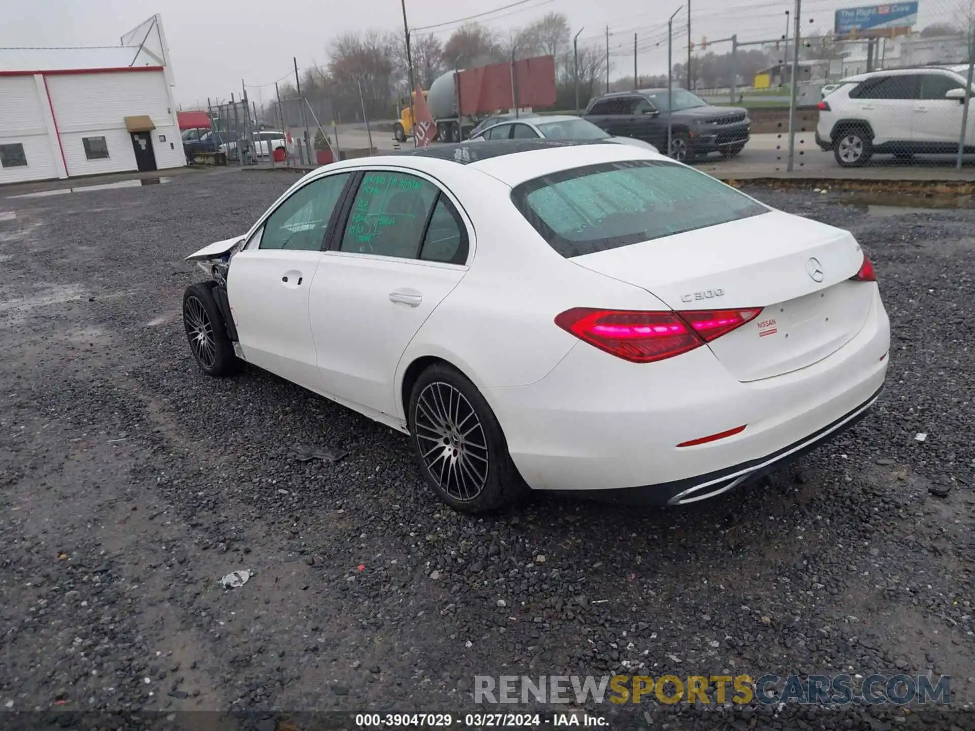 3 Photograph of a damaged car W1KAF4HB5NR038820 MERCEDES-BENZ C 300 2022