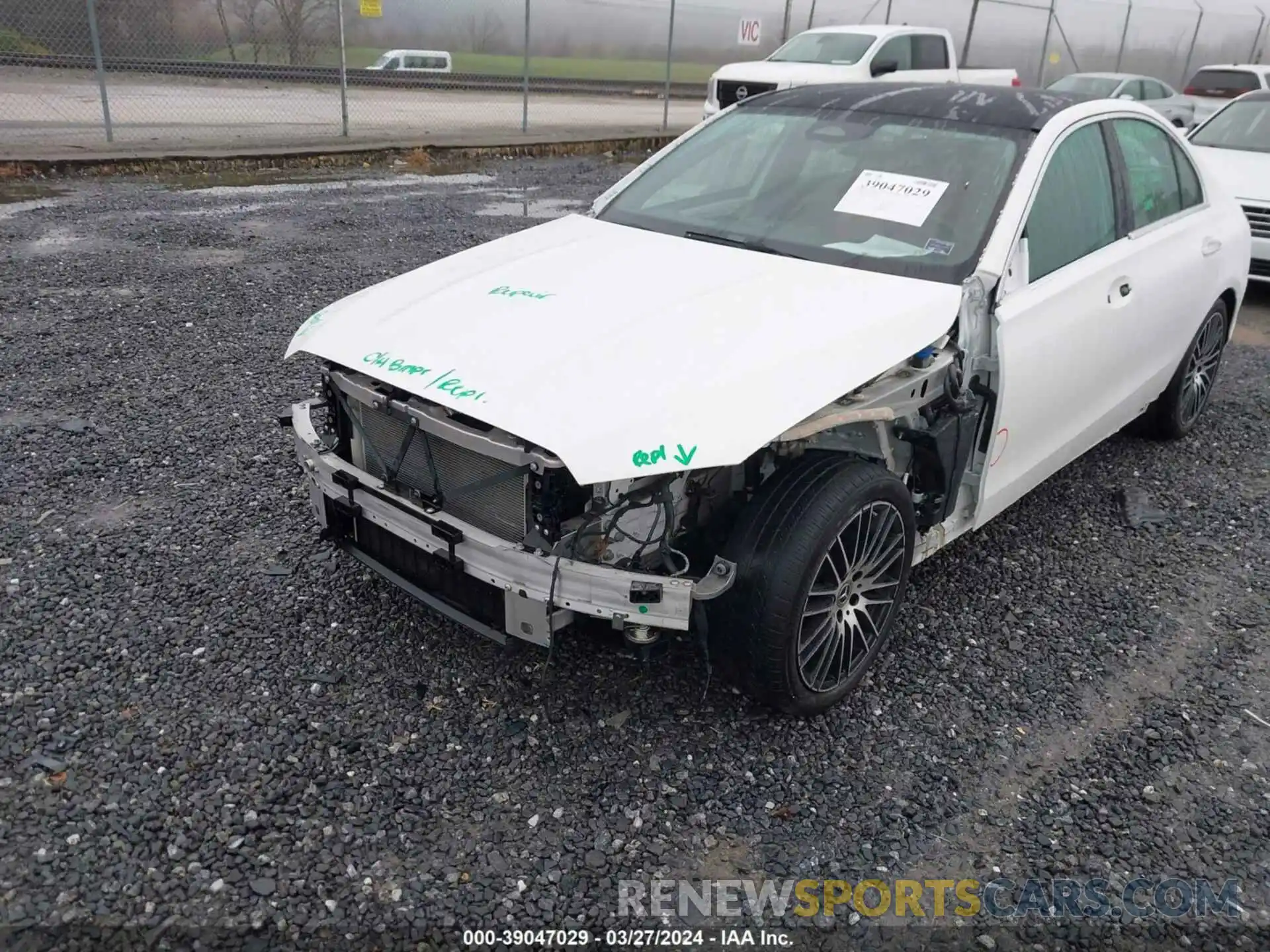 6 Photograph of a damaged car W1KAF4HB5NR038820 MERCEDES-BENZ C 300 2022