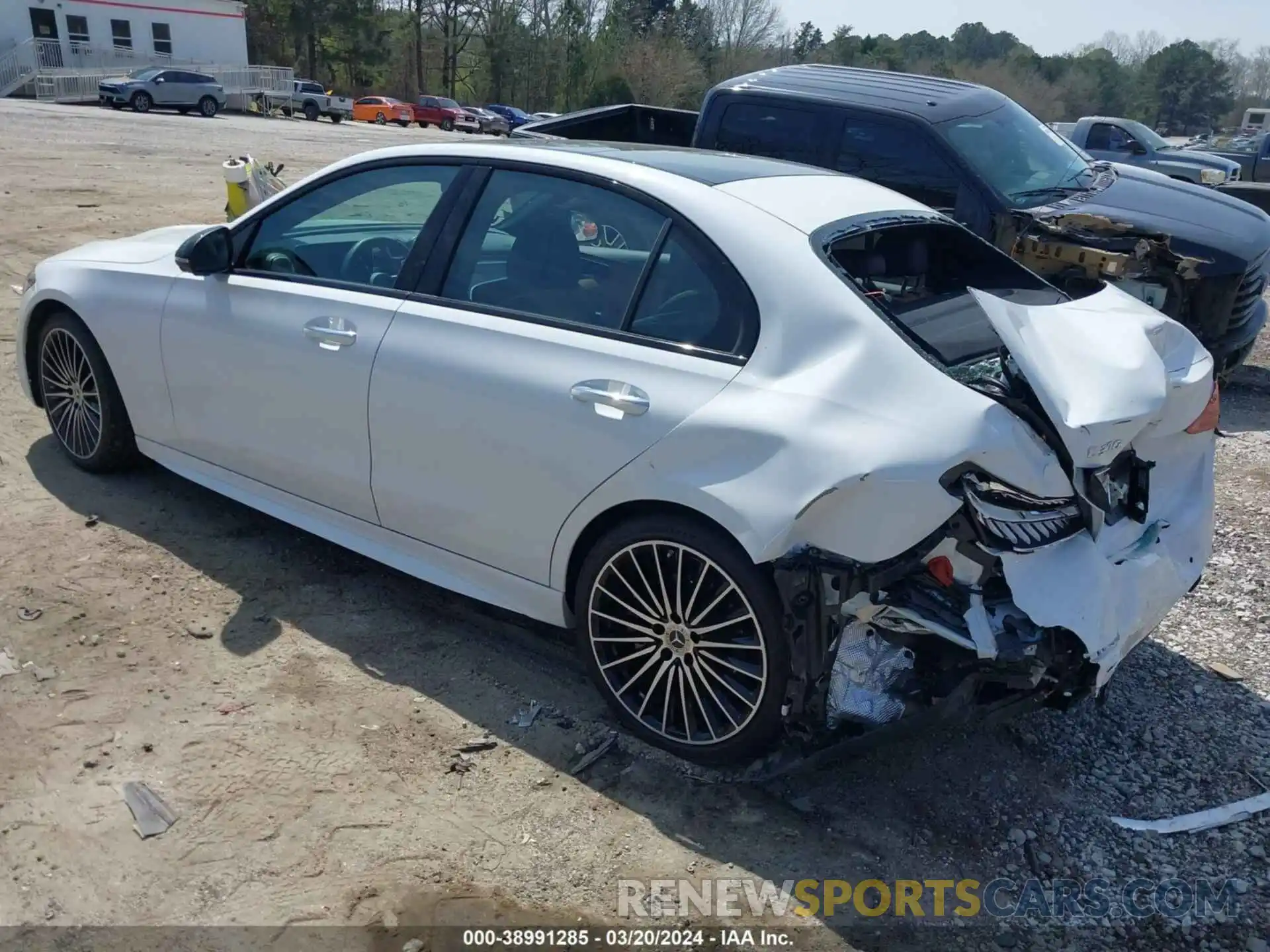 3 Photograph of a damaged car W1KAF4GB7PR142326 MERCEDES-BENZ C 300 2023