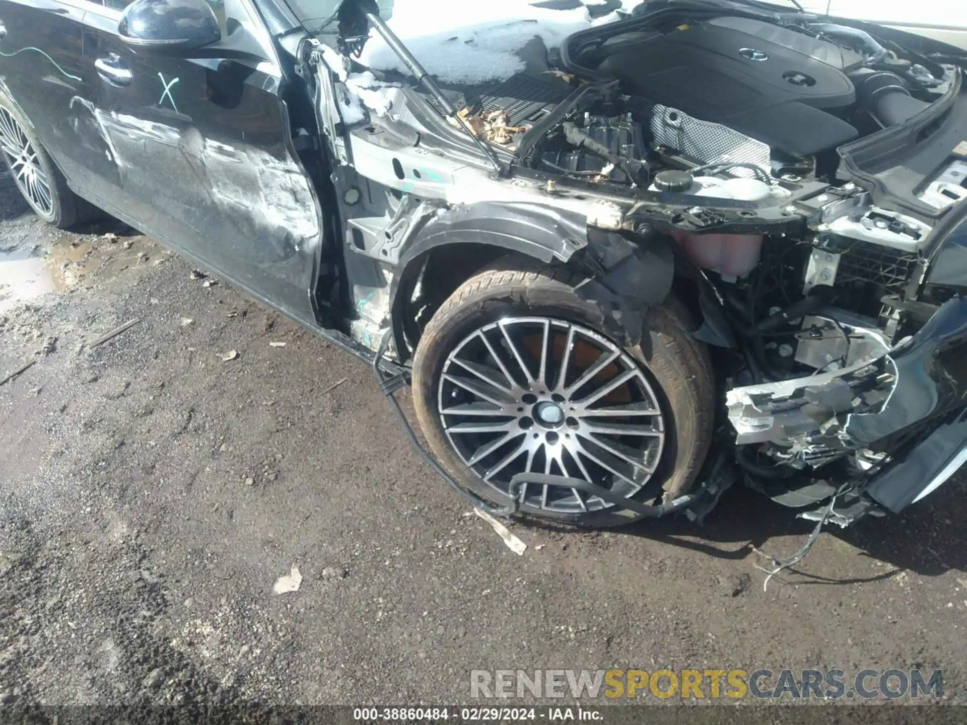 6 Photograph of a damaged car W1KAF4HB6PR150061 MERCEDES-BENZ C 300 2023