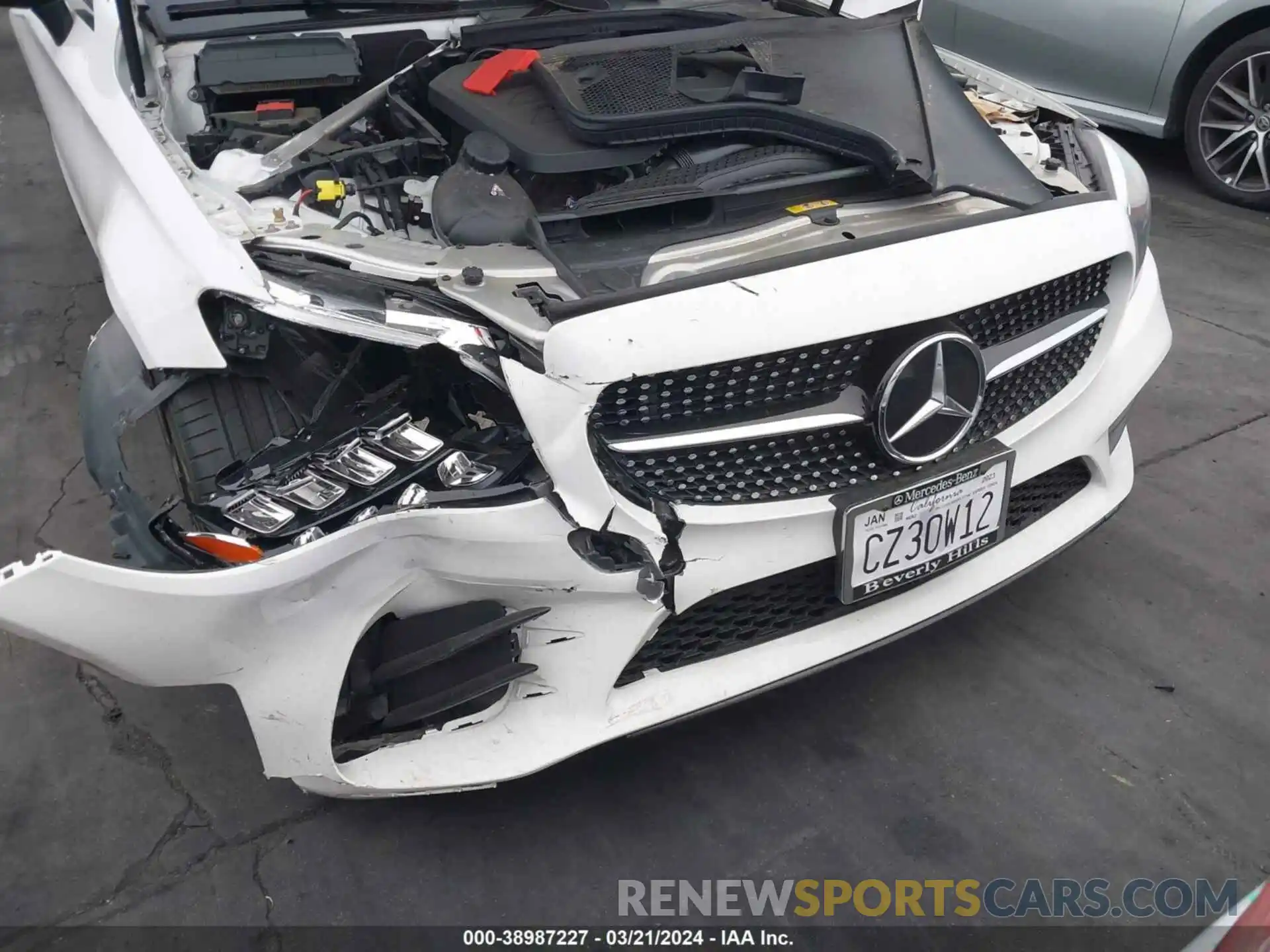 18 Photograph of a damaged car W1KWJ8DB8PG117348 MERCEDES-BENZ C 300 2023