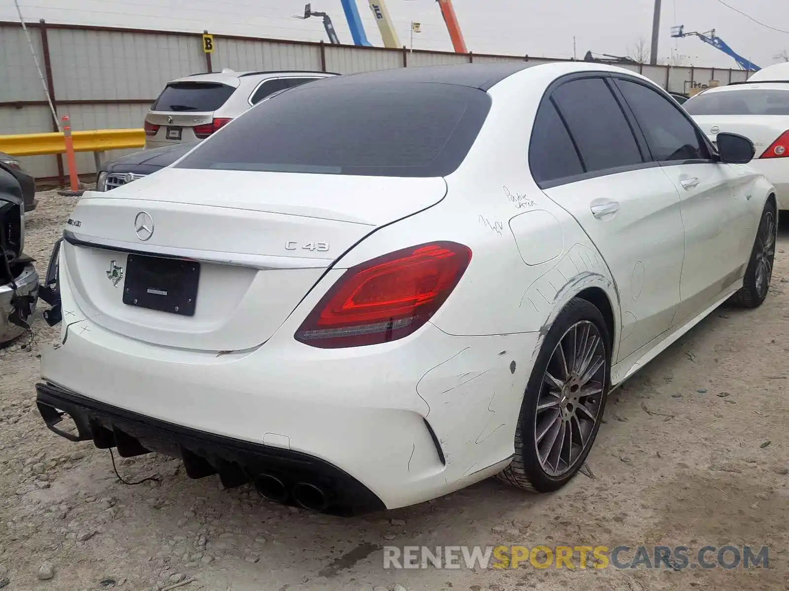 4 Photograph of a damaged car 55SWF6EB5KU294570 MERCEDES-BENZ C 43 AMG 2019