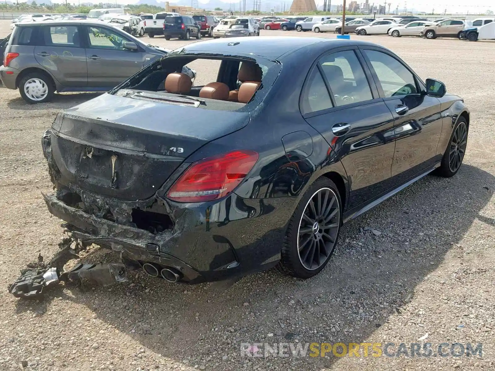 4 Photograph of a damaged car 55SWF6EB6KU284467 MERCEDES-BENZ C 43 AMG 2019