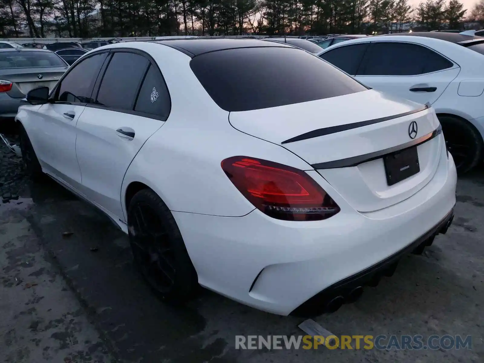 3 Фотография поврежденного автомобиля 55SWF6EB6KU285098 MERCEDES-BENZ C 43 AMG 2019